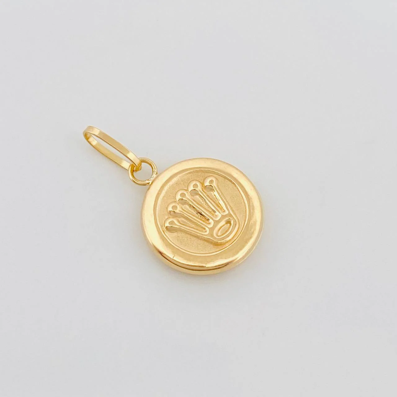 Dije Corona 0.85 g / 2.1 cm Oro Amarillo 18K - Image 2