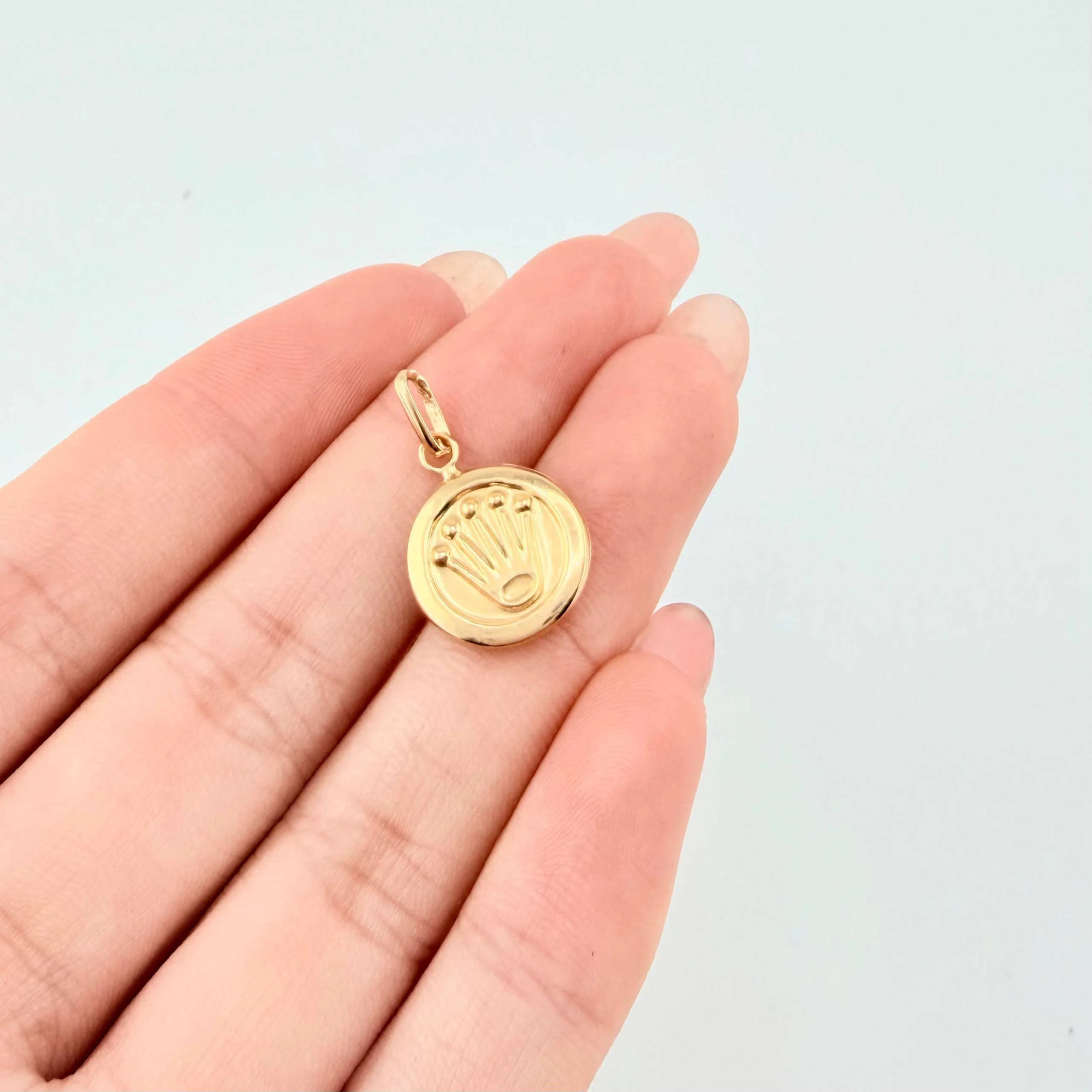 Dije Corona 0.9 g / 1.9 cm Oro Amarillo 18K - Image 4