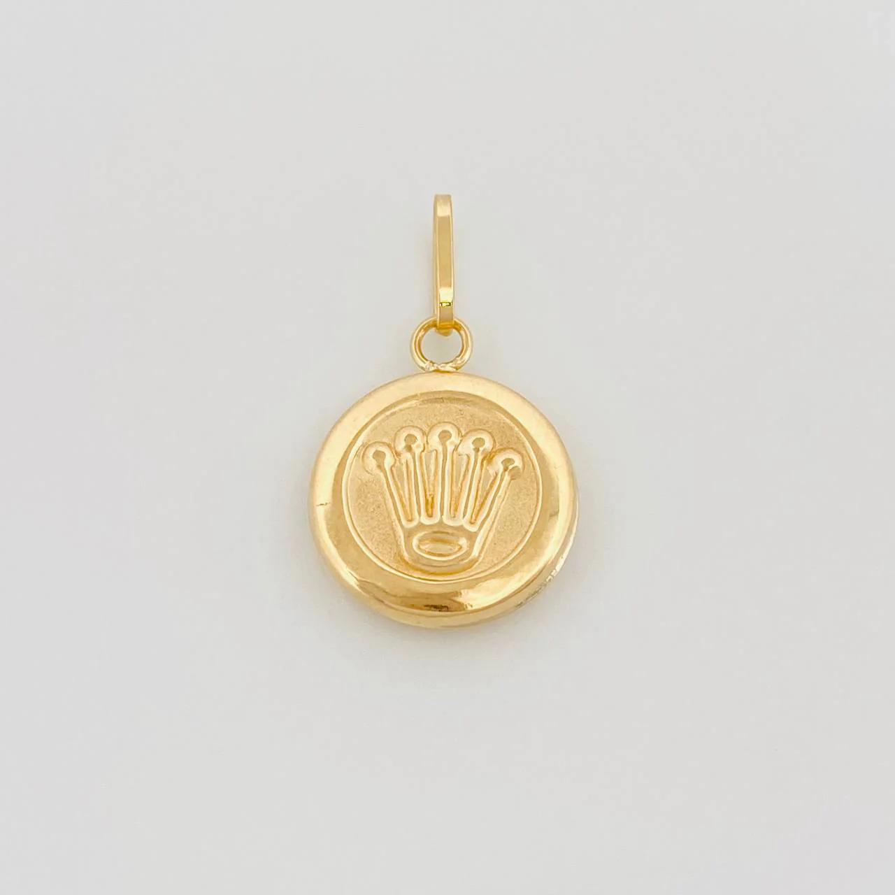 Dije Corona 0.9 g / 2.1 cm Oro Amarillo 18K