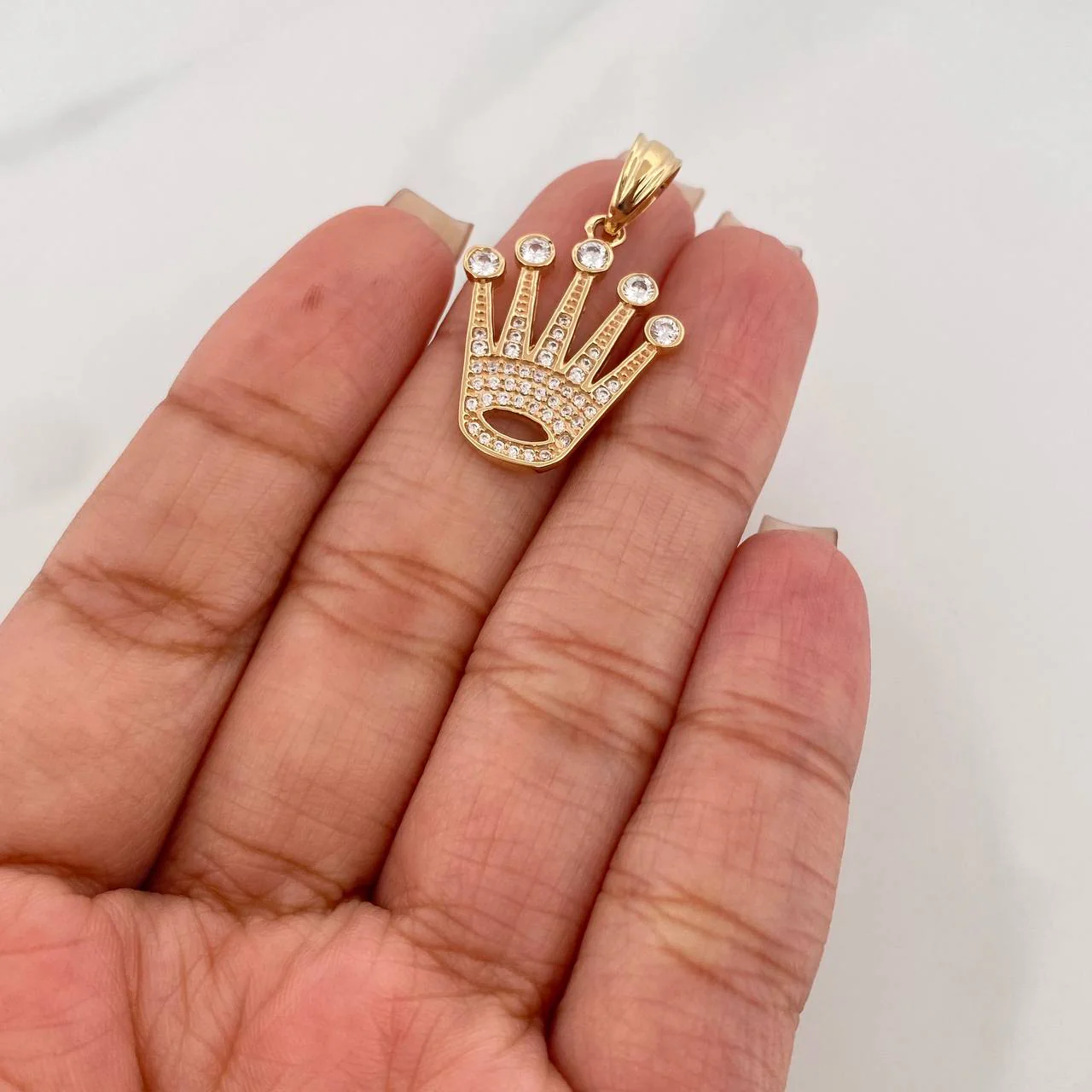 Dije Corona 3.55 g / 3 cm Oro Amarillo 18K - Image 4