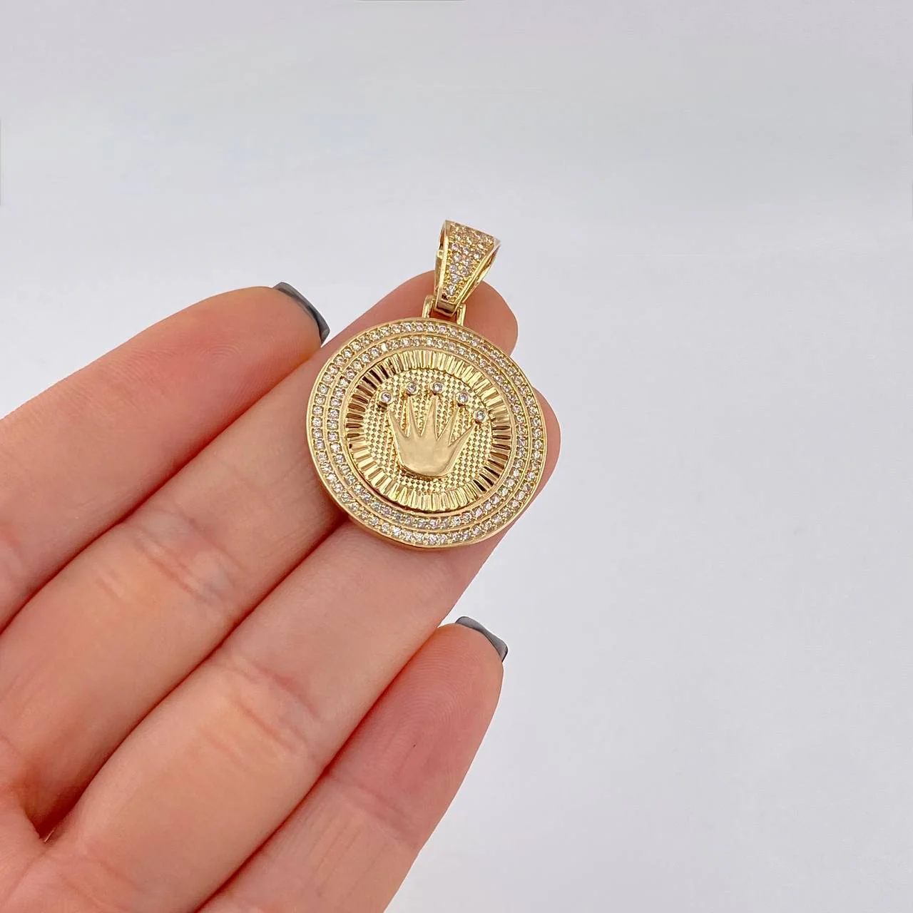 Dije Corona Centinela 6.95 g / 3.5 cm Tres Oros 18K - Image 2