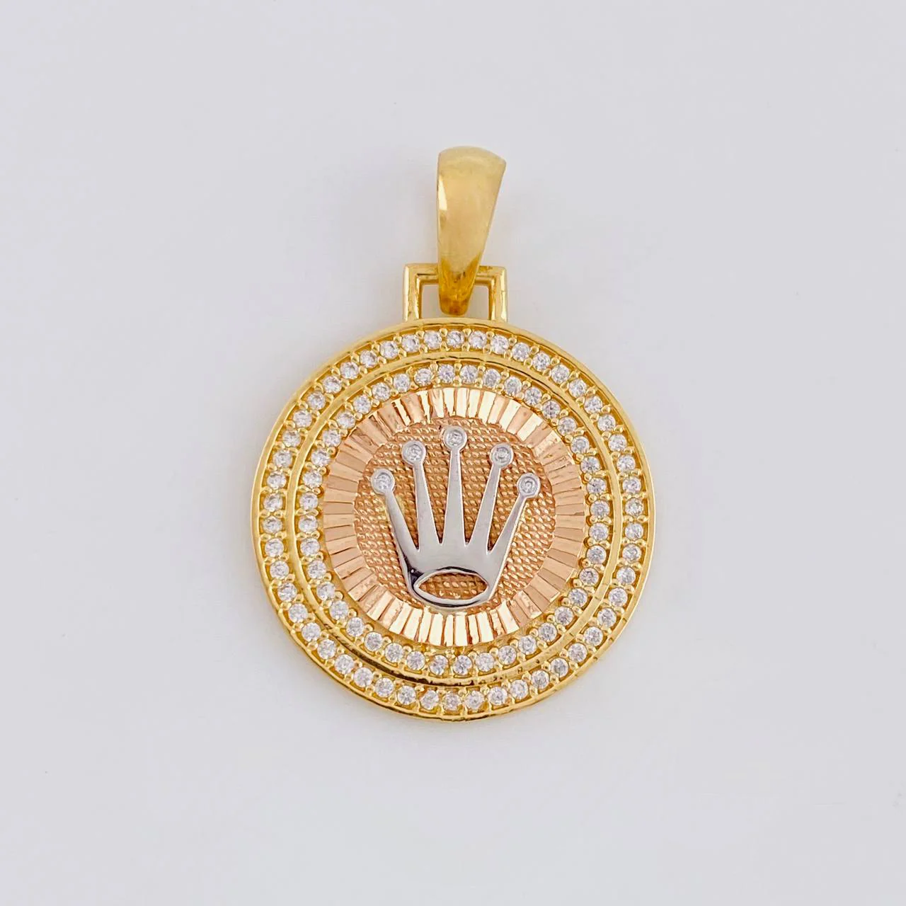 Dije Corona De Lujo 4.5 g / 3 cm Tres Oros 18K - Image 3