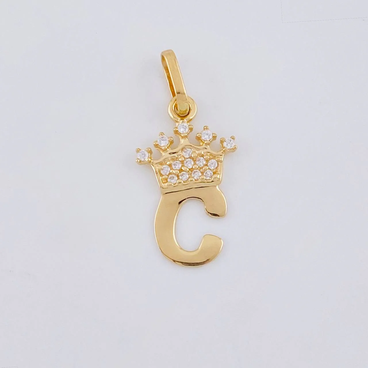 Dije Corona Letra C 0.75 g / 2.2 cm Oro Amarillo 18K