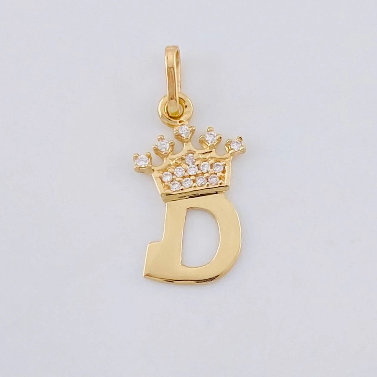 Dije Corona Letra D 0.9 g / 2 cm Oro Amarillo 18K