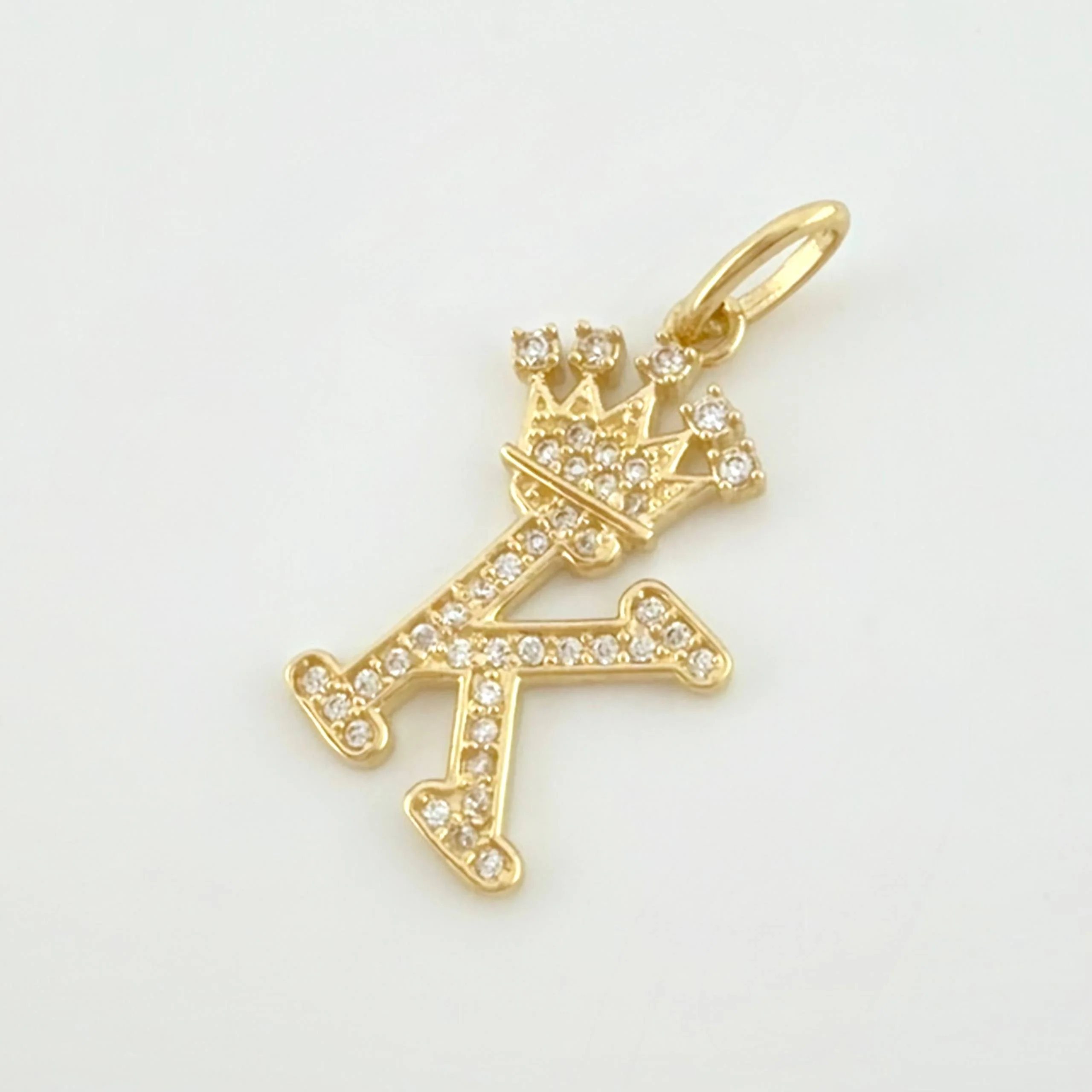 Dije Corona Letra K 1.95gr / 2.7cm / Oro Amarillo 18K © - Image 4