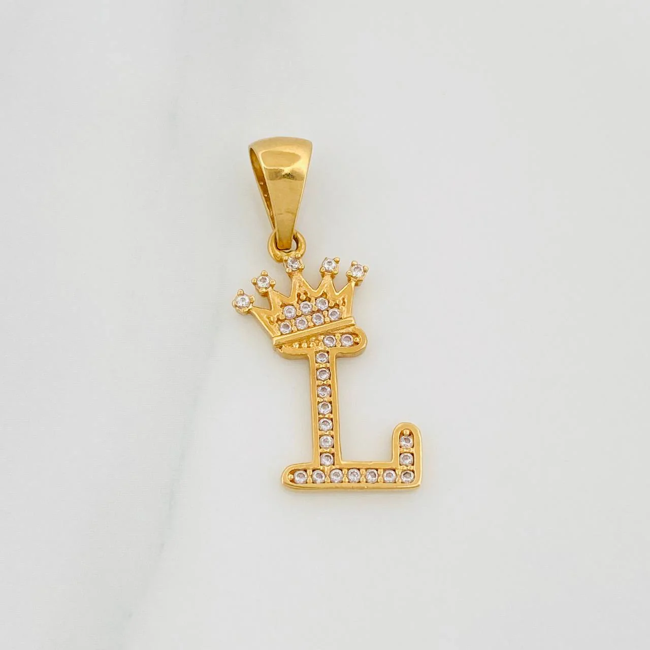 Dije Corona Letra L 1.5 g / 2.7 cm Oro Amarillo 18K