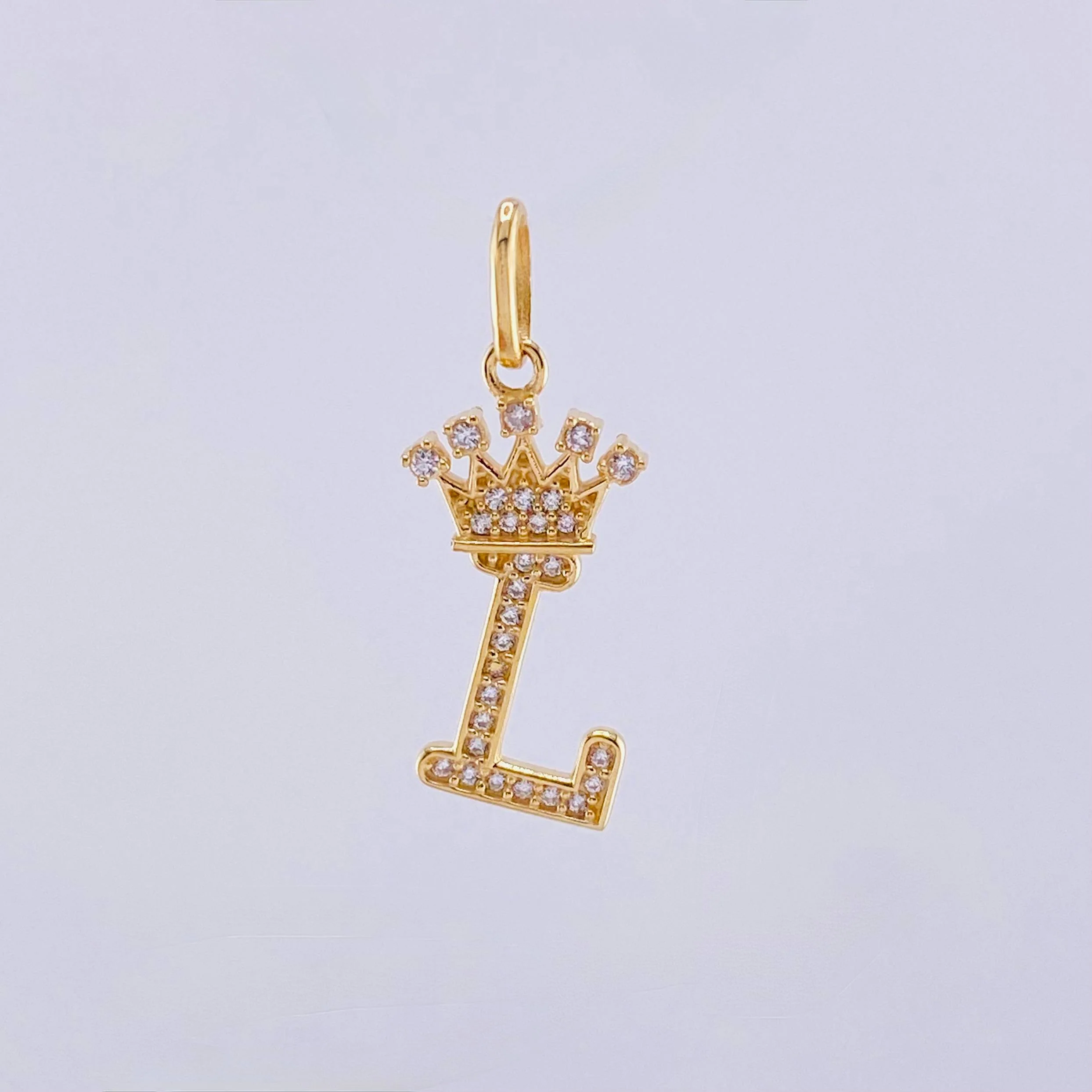 Dije Corona Letra L 1.6gr / 2.5cm / Oro Amarillo 18K - Image 2