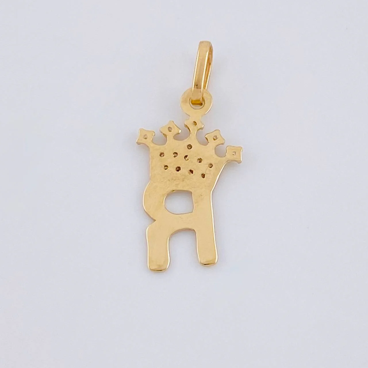 Dije Corona Letra R 0.75 g / 2 cm Oro Amarillo 18K - Image 3