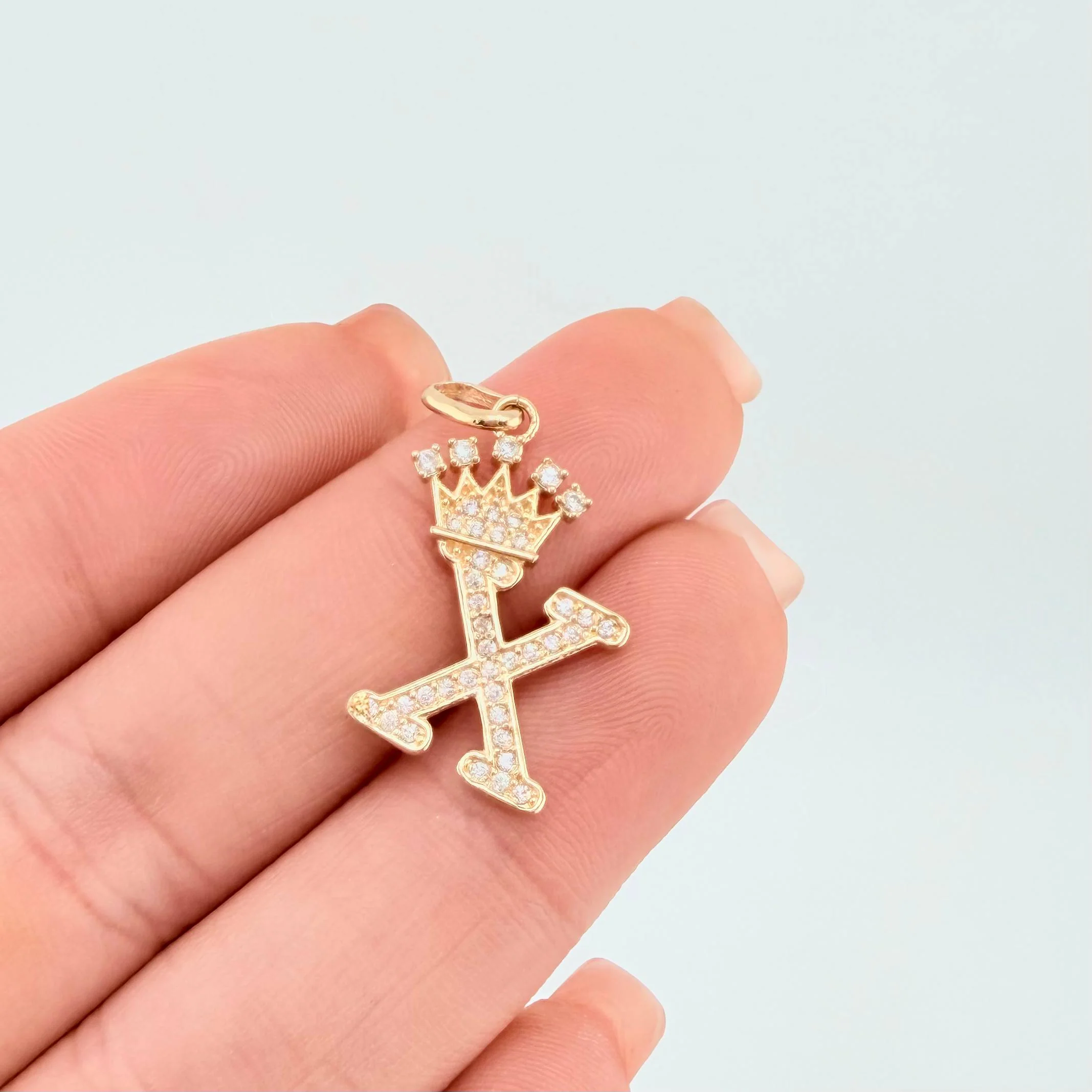 Dije Corona Letra X 1.9gr / 2.7cm / Oro Amarillo 18K - Image 5