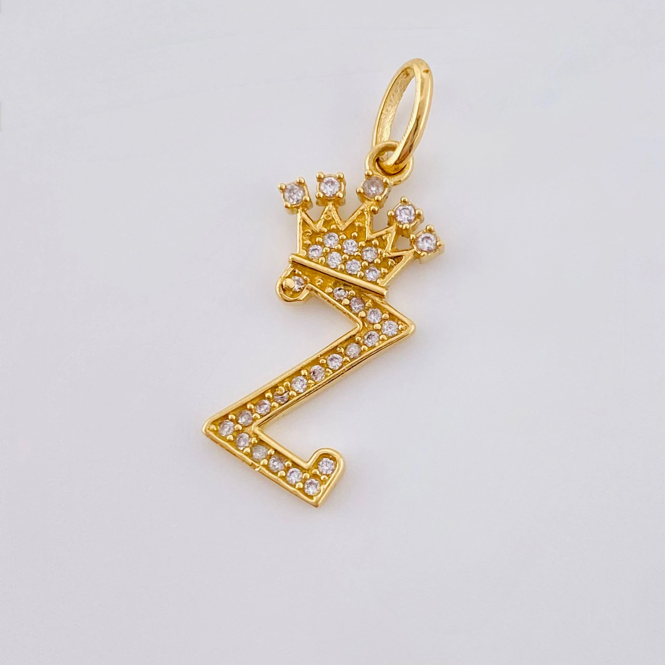 Dije Corona Letra Z 1.65 g / 2.6 cm Oro Amarillo 18K - Image 3