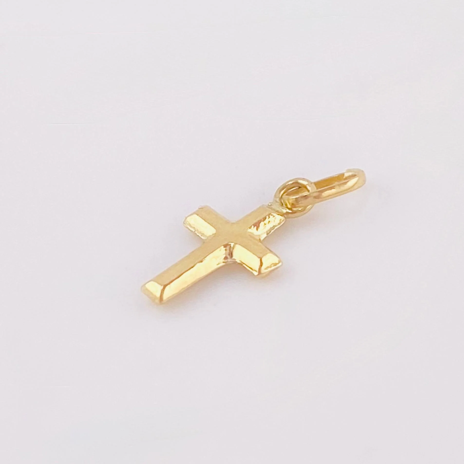 Dije Cruz 0.15gr / 1.5cm / Oro Amarillo 18K © - Image 2