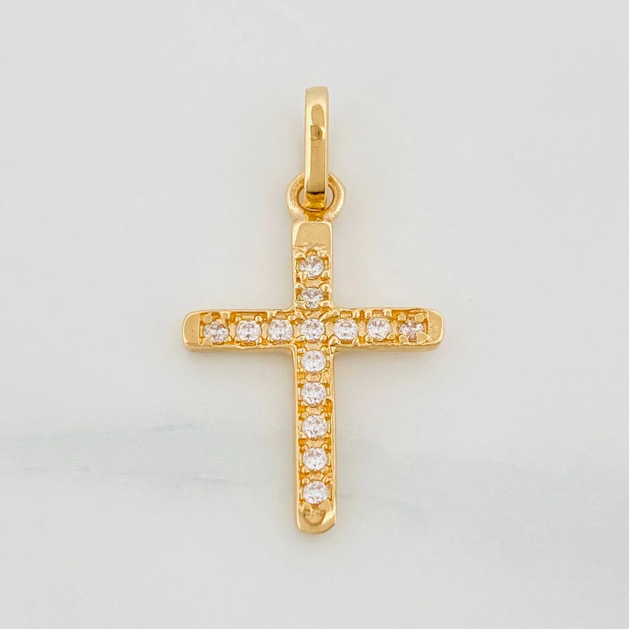Dije Cruz 1.05 g / 2.05 cm Oro Amarillo 18K - Image 2