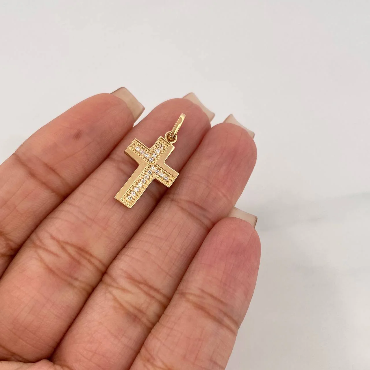 Dije Cruz 1.25g / 2.5cm Oro Amarillo 18K - Image 4