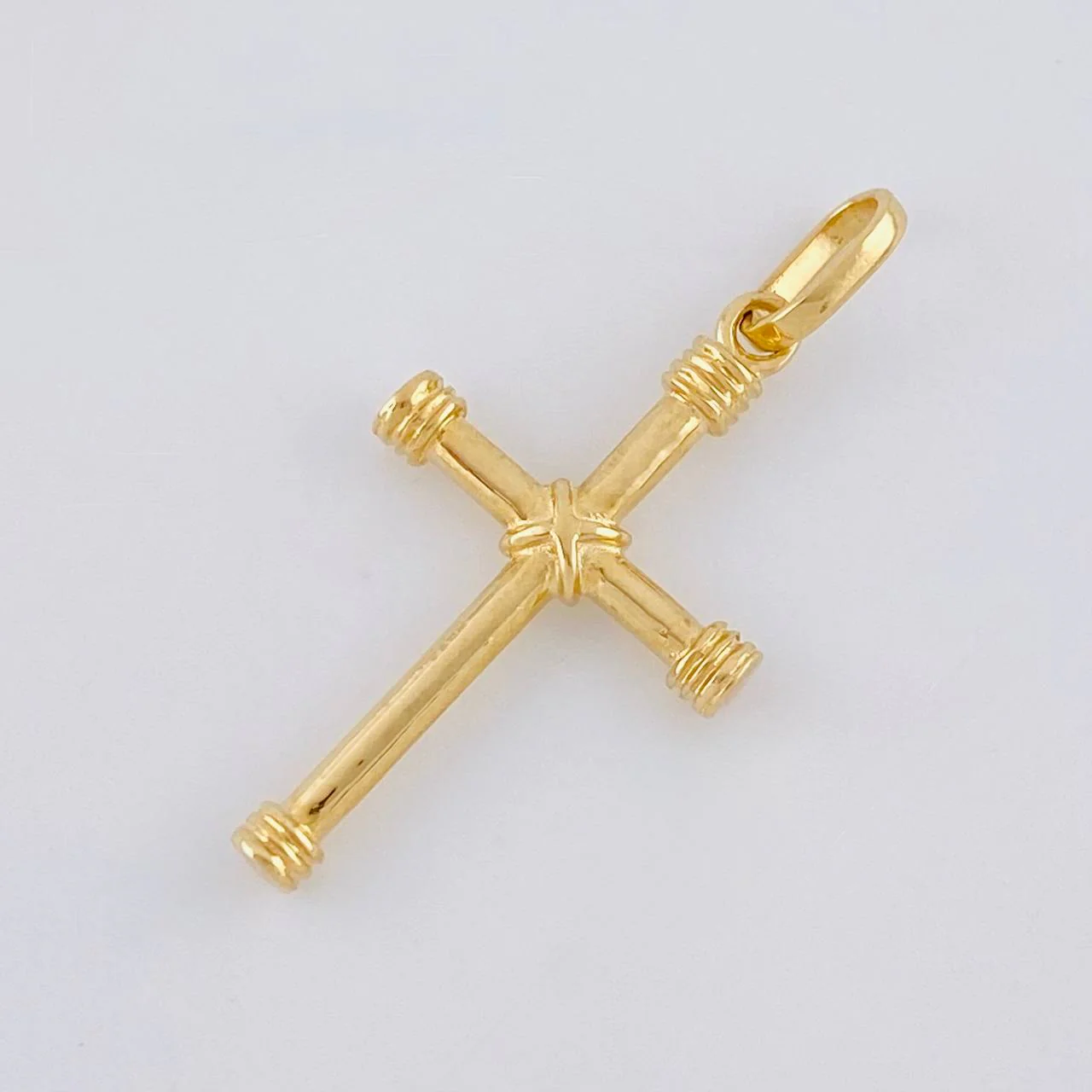 Dije Cruz 1.8 g / 3 cm Oro Amarillo 18K - Image 3
