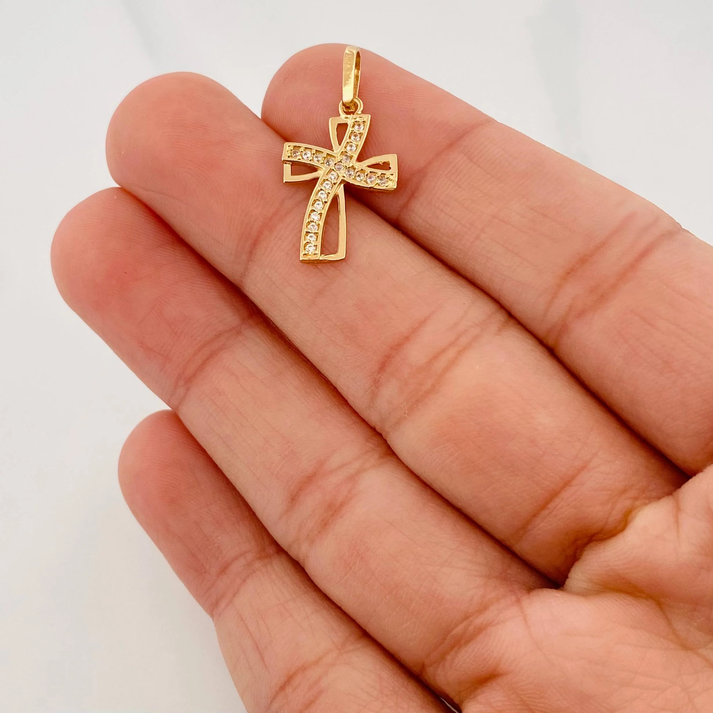 Dije Cruz 1 g / 2.4 cm Oro Amarillo 18K - Image 4