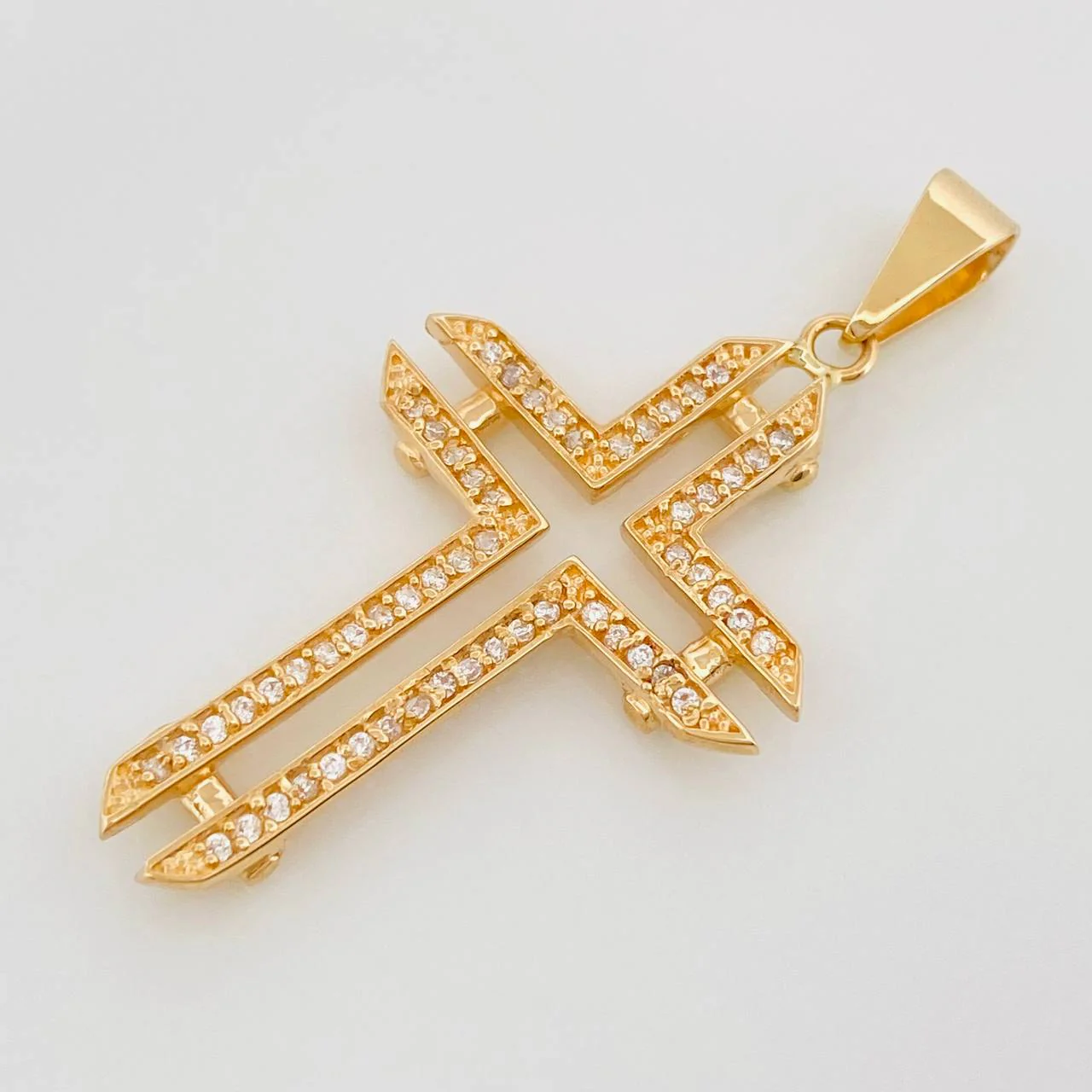 Dije Cruz 3.7 g / 4 cm Oro Amarillo 18K - Image 3