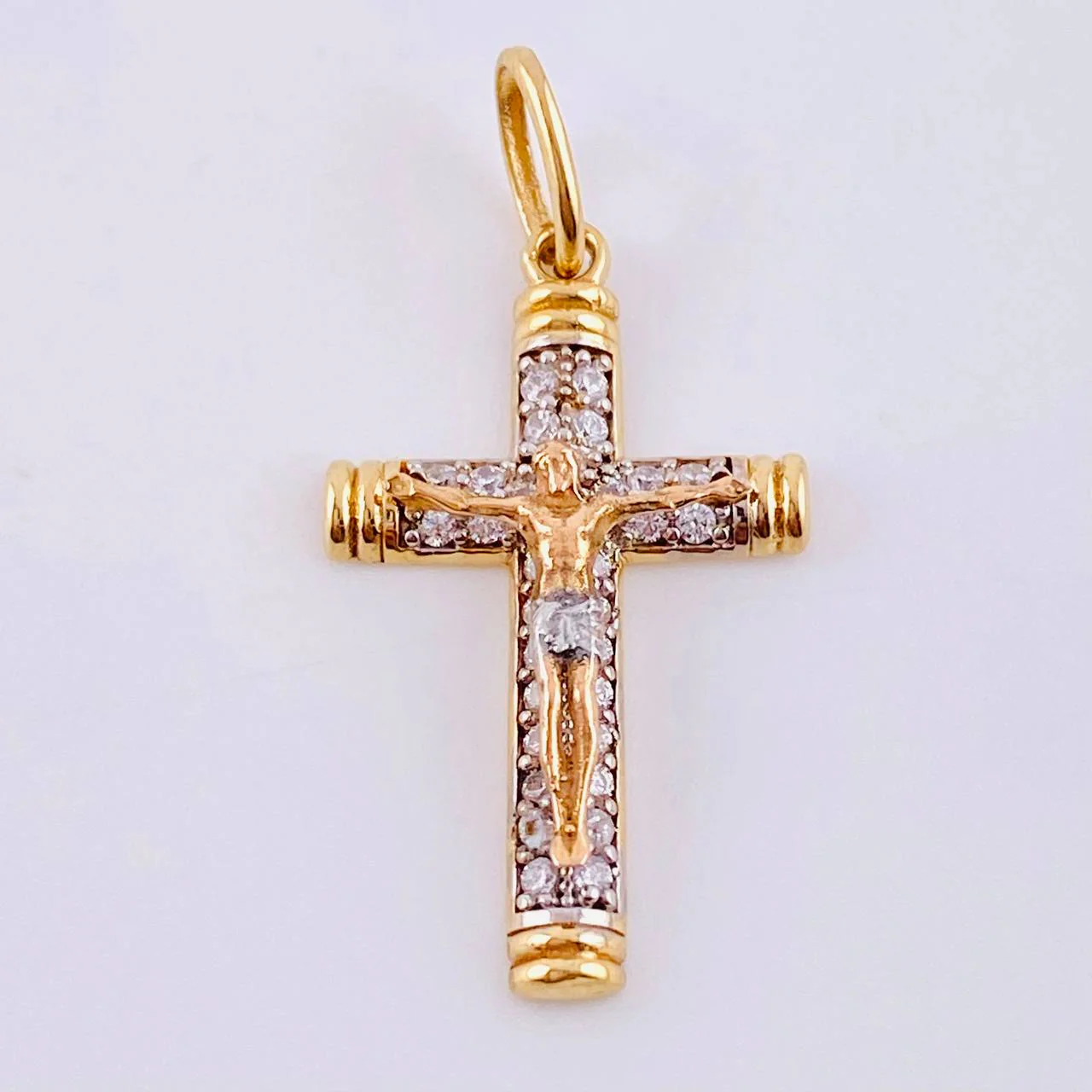 Dije Cruz Borde Rayado 2.1gr / 3.3cm / Oro Amarillo 18K