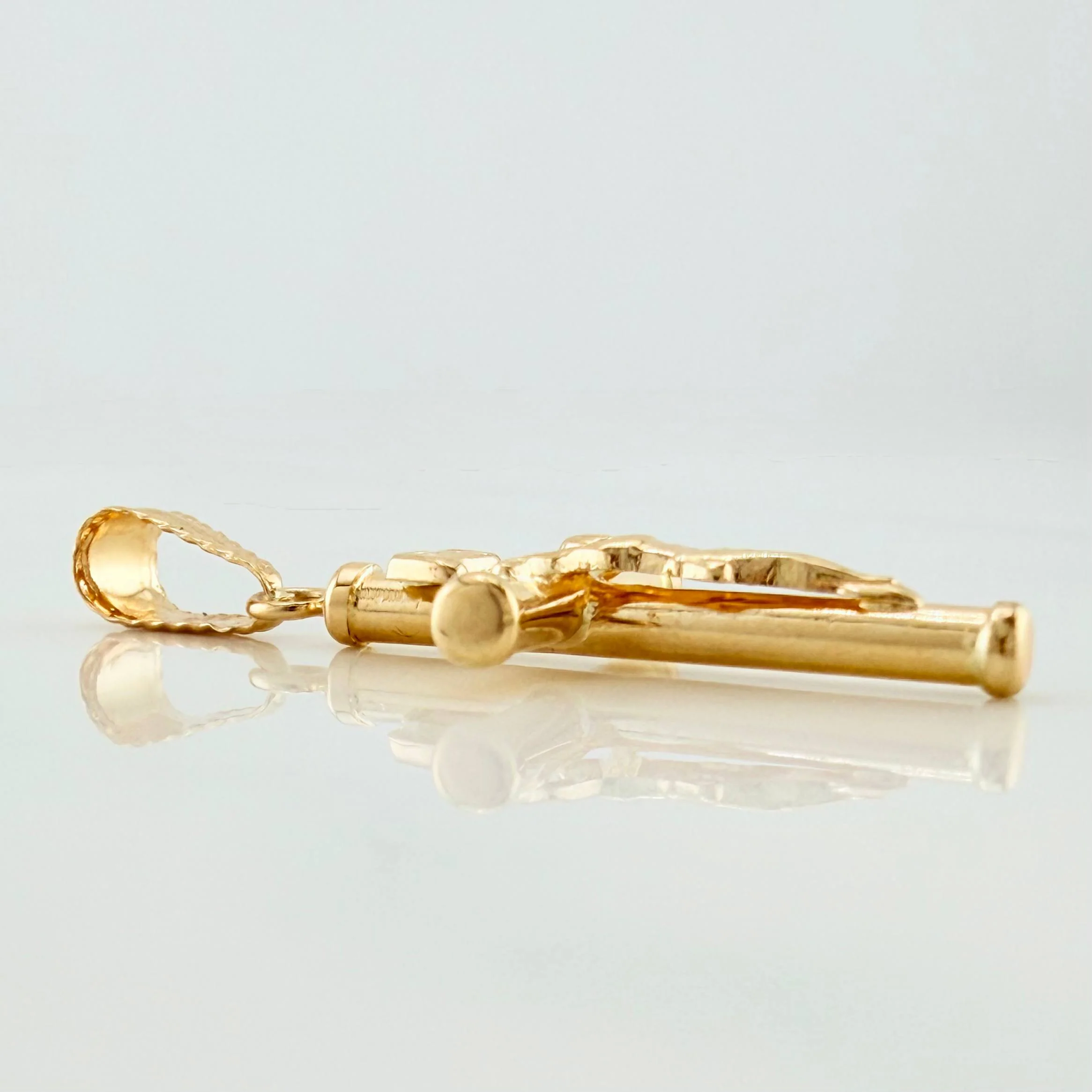 Dije Cruz Cristo 1.1 g / 3.2 cm Oro Amarillo 18K - Image 3