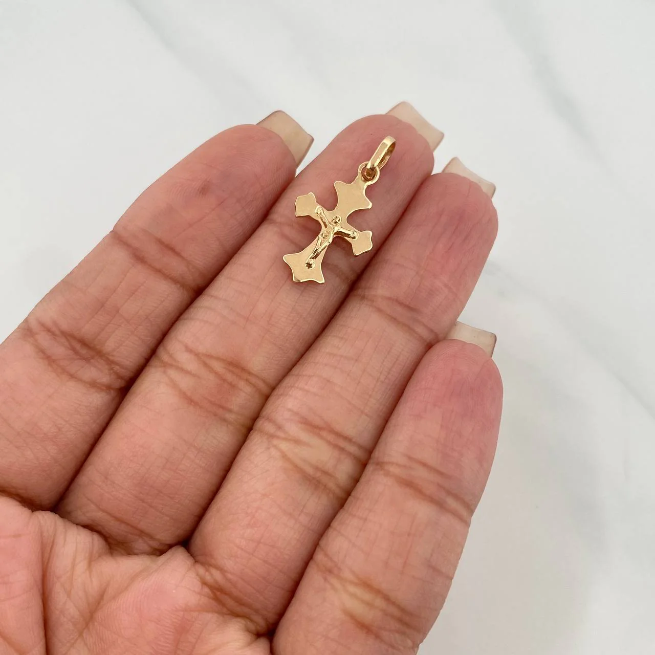 Dije Cruz Cristo 1.3 g / 2.3 cm Oro Amarillo 18K - Image 4
