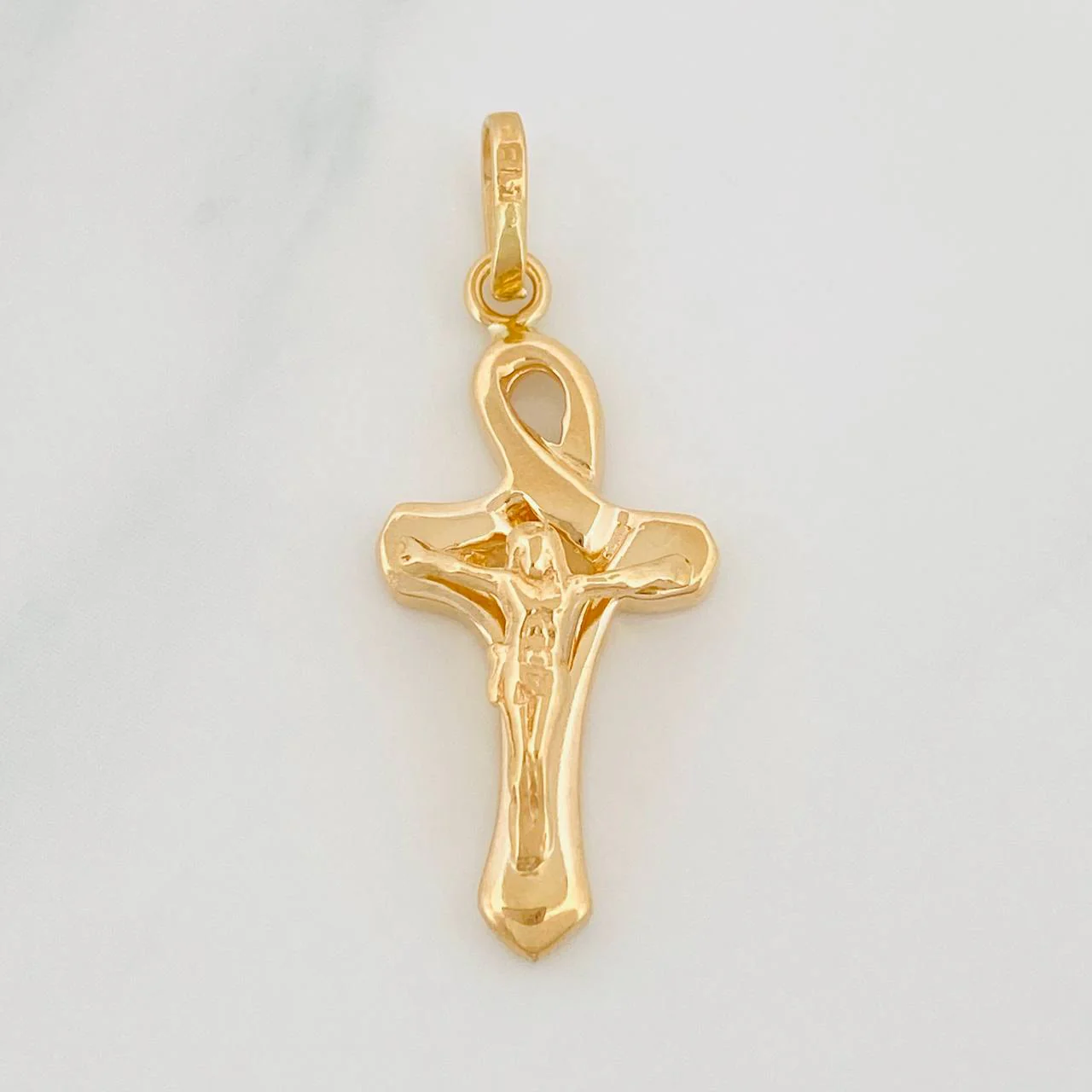Dije Cruz Cristo 2.05g / 3cm Oro Amarillo 18K