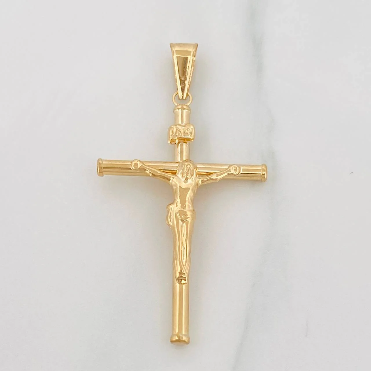Dije Cruz Cristo 2.8g / 5.05cm Oro Amarillo 18K