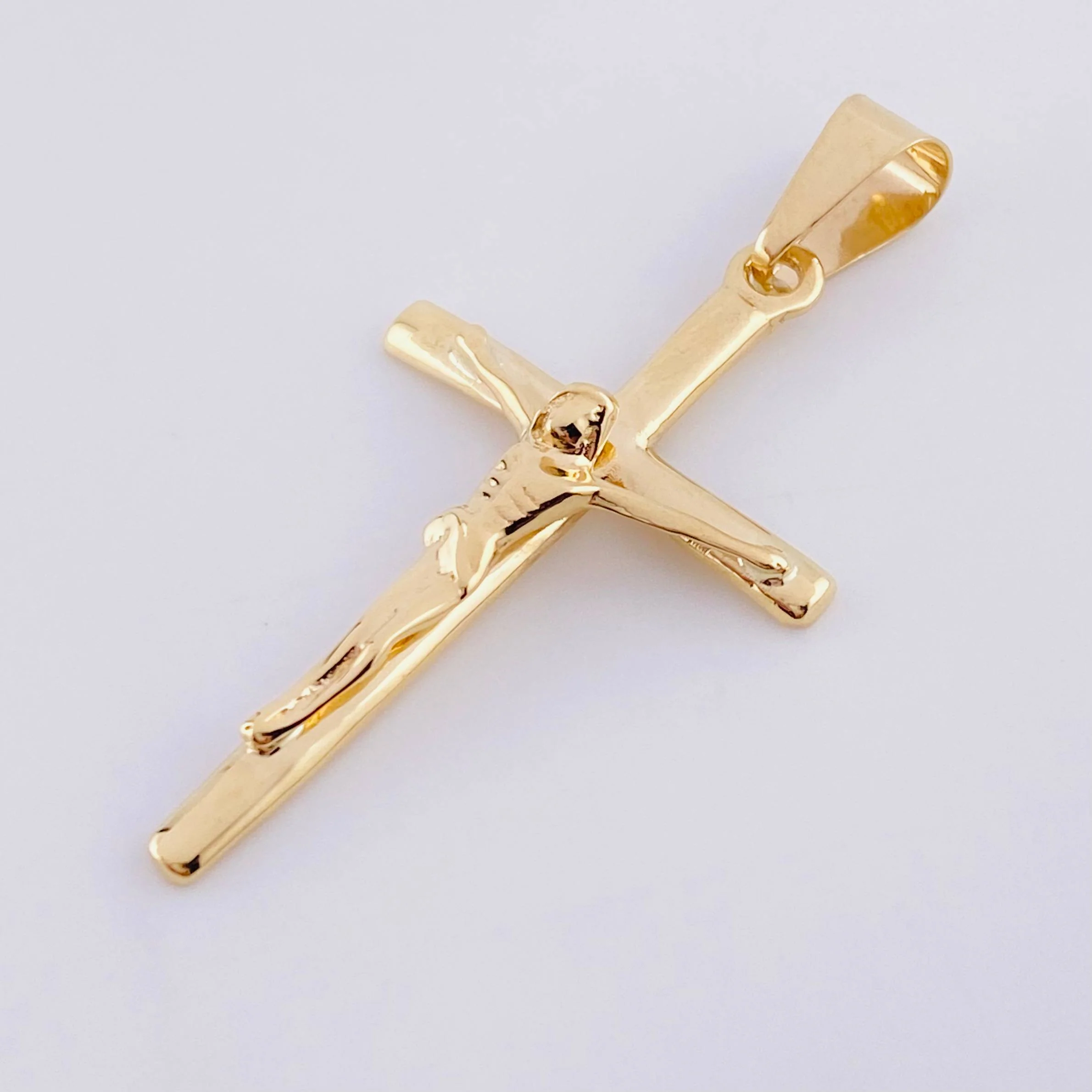 Dije Cruz Cristo 2 g / 4.2 cm Oro Amarillo 18K - Image 2