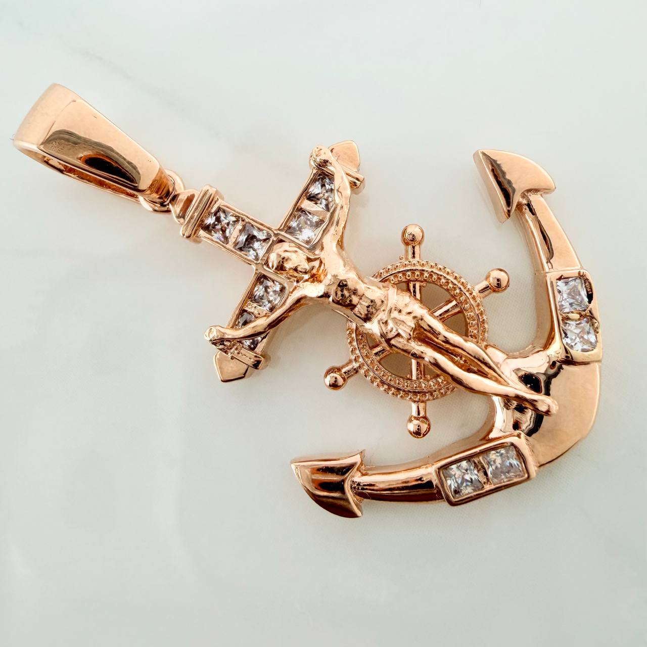 Dije Cruz Cristo Ancla 6.85gr / 4.1cm / Oro Rosa 18K $ - Image 4