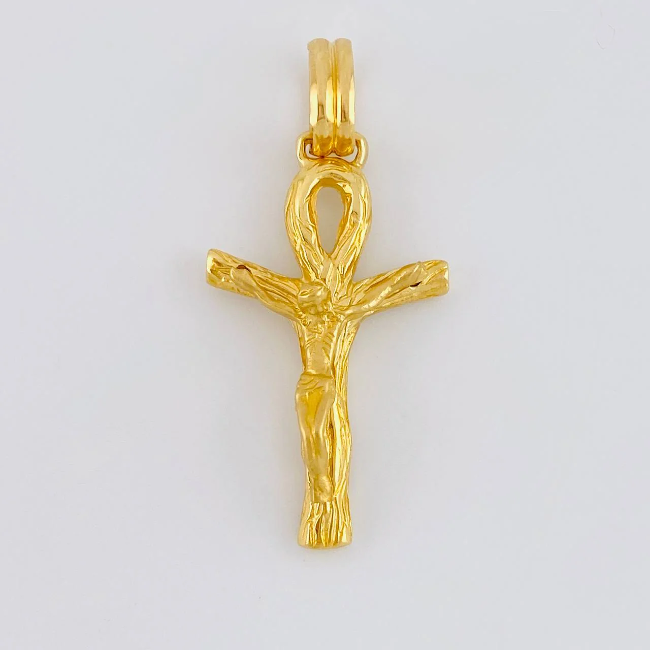 Dije Cruz Cristo Ansada 5.6 g / 4 cm Oro Amarillo 18K