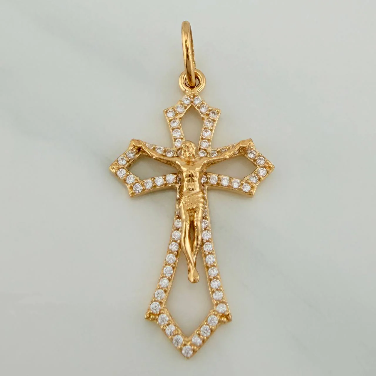 Dije Cruz Cristo Gotica 2.35gr / 3.5cm / Oro Amarillo 18K
