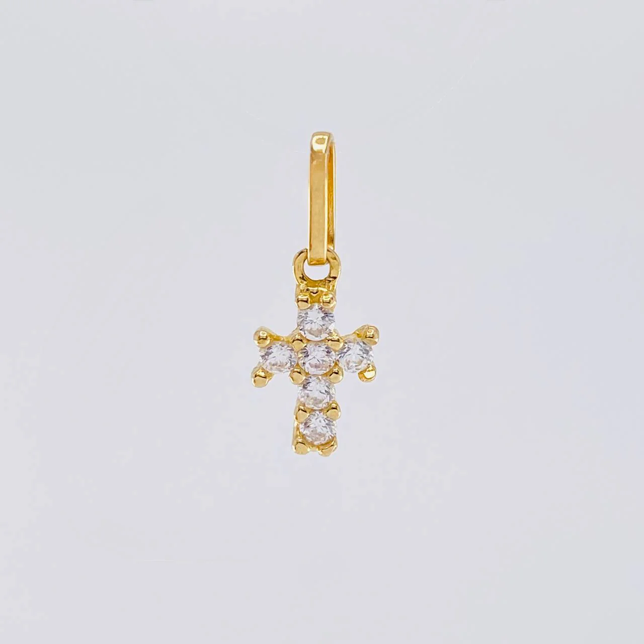 Dije Cruz Cuatro Garras 0.7g / 1.5cm Oro Amarillo 18K - Image 3