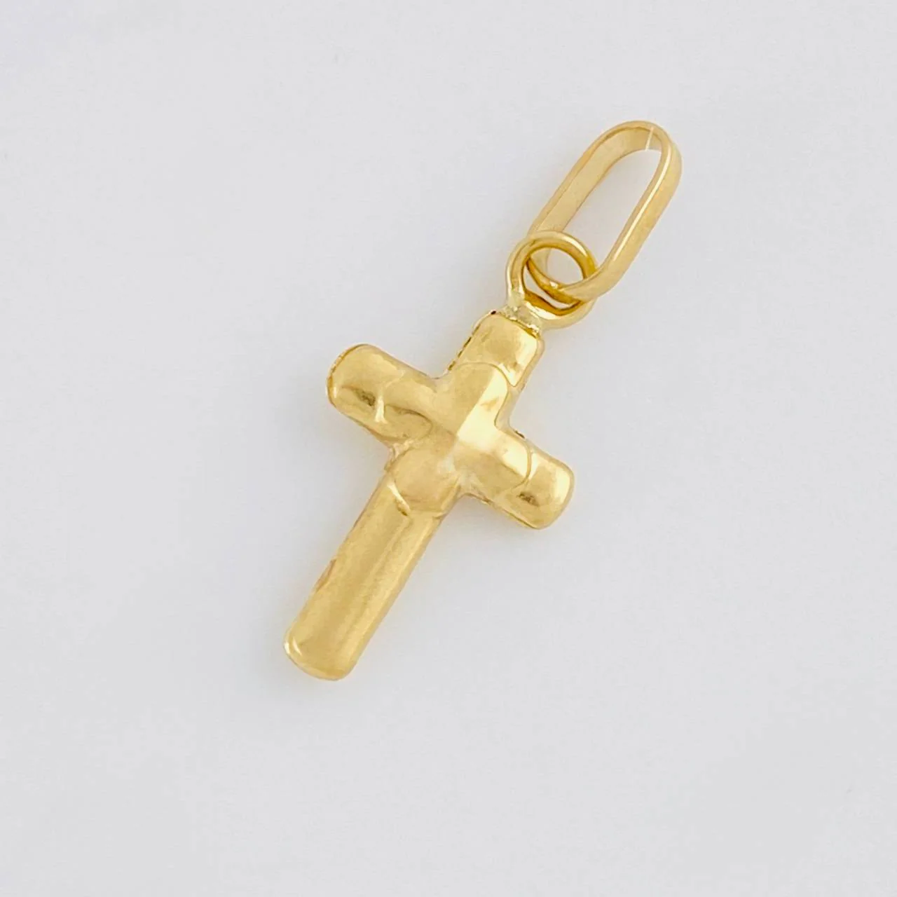 Dije Cruz Doble 0.35g / 2cm Oro Amarillo 18K - Image 3