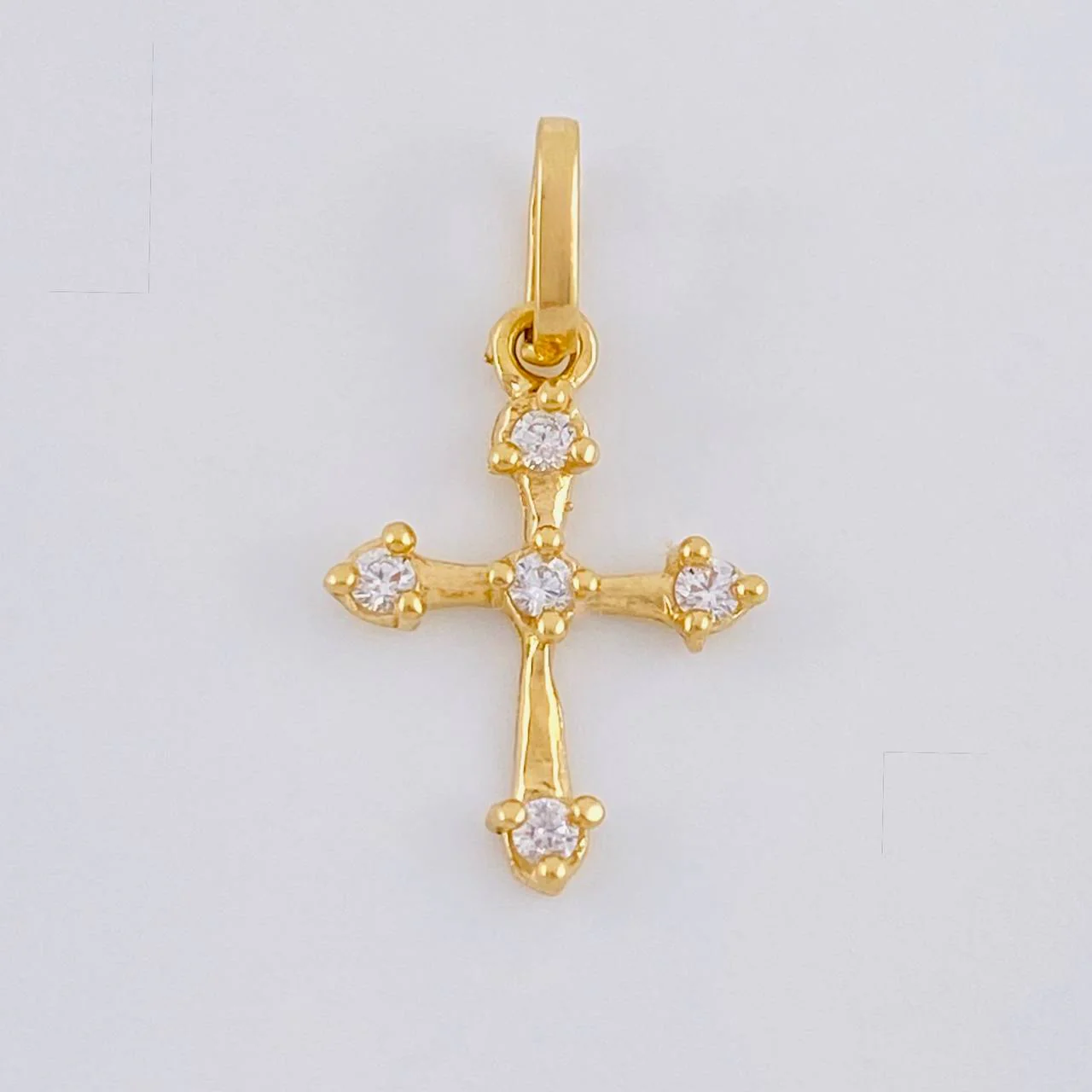 Dije Cruz Flecha 0.7 g / 2 cm Oro Amarillo 18K