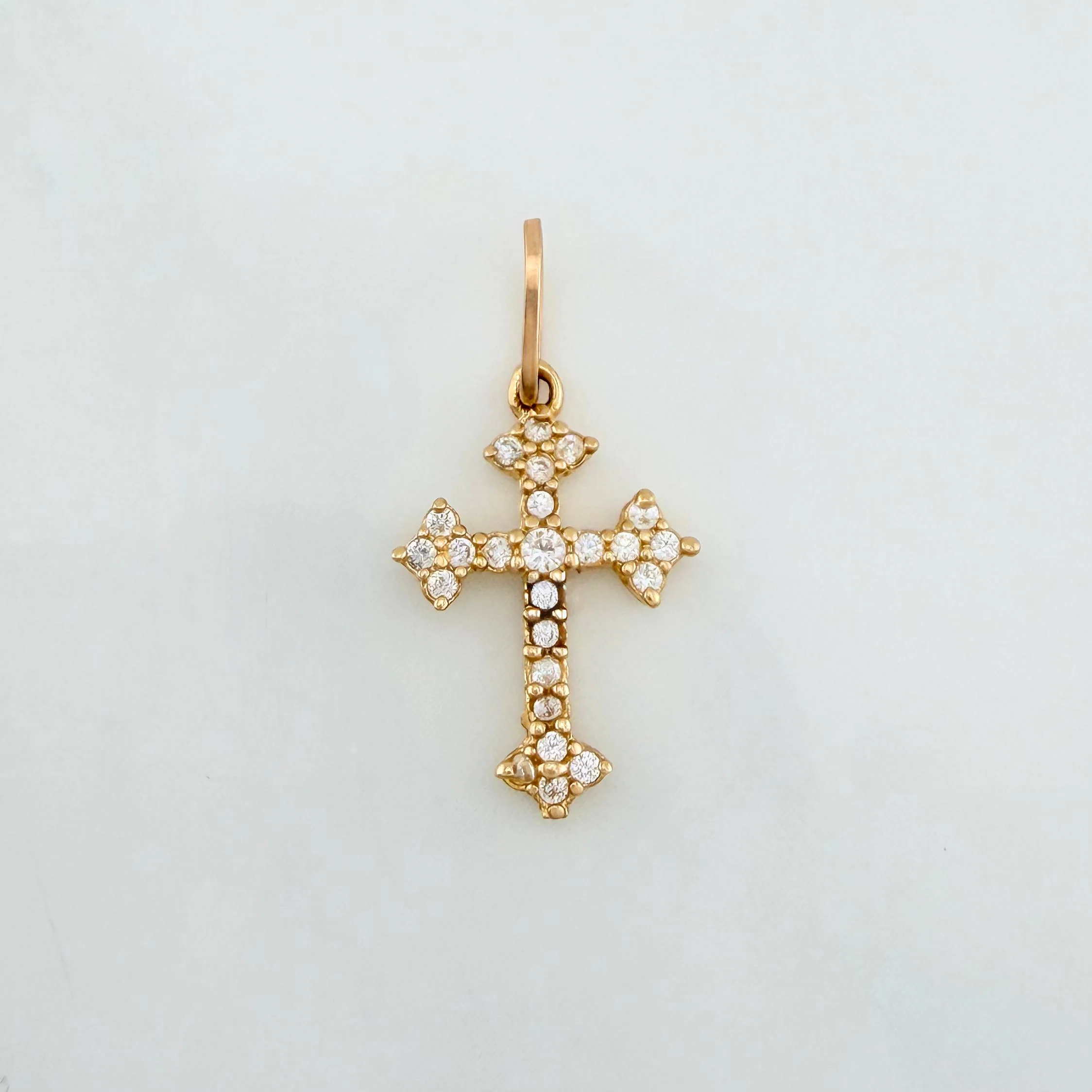 Dije Cruz Gotica 0.6 g / 2 cm Oro Amarillo 18K
