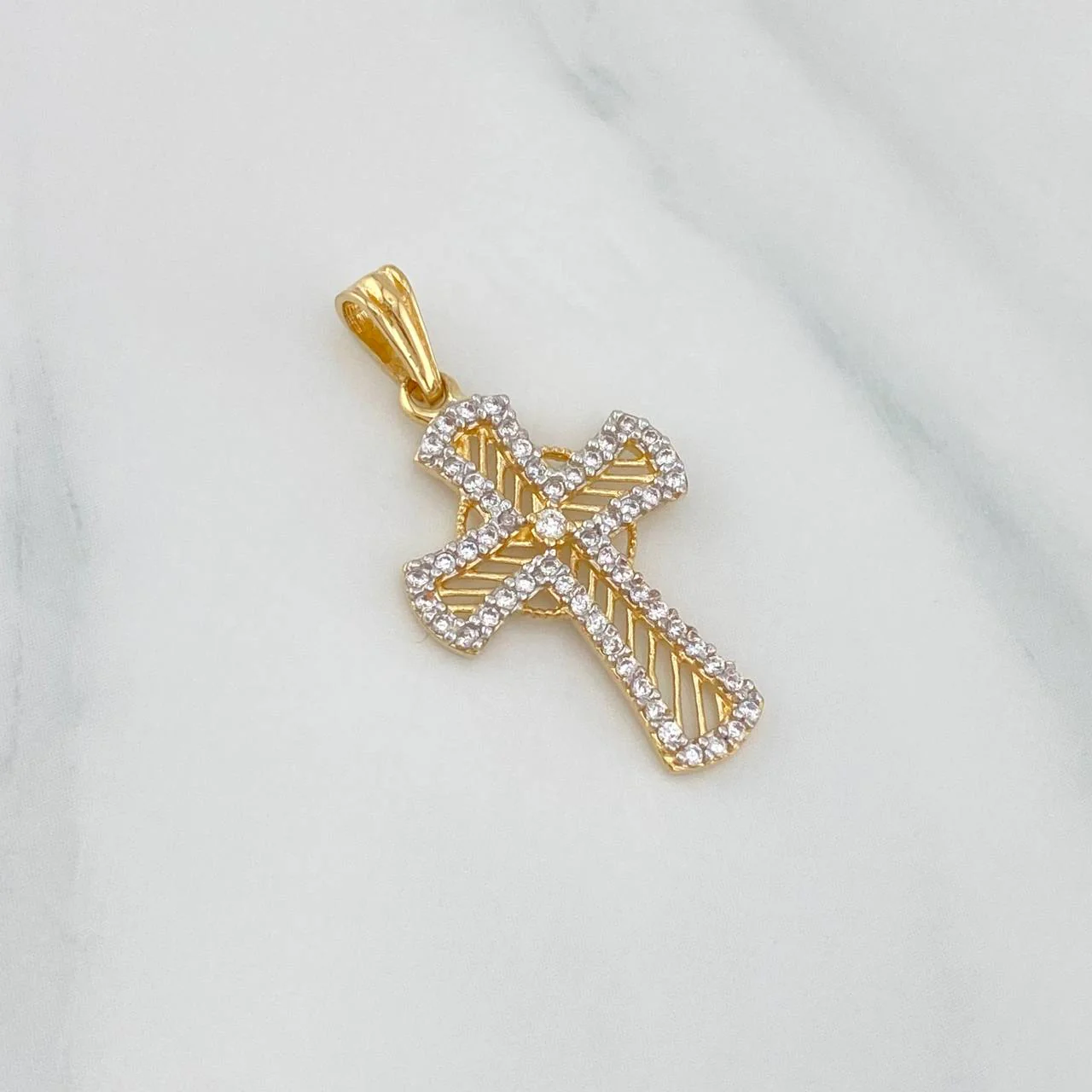 Dije Cruz Lineas 1.9 g / 3 cm Dos Oros Amarillo Blanco 18K - Image 3