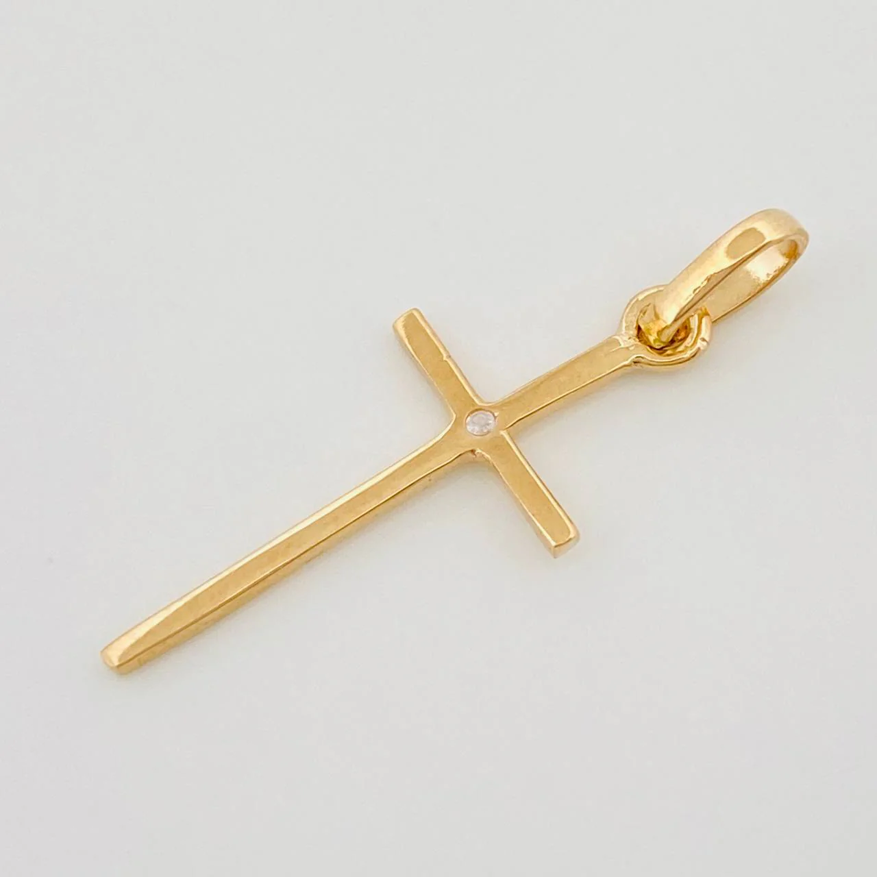 Dije Cruz Lisa 0.65 g / 2.8 cm Oro Amarillo 18K - Image 3