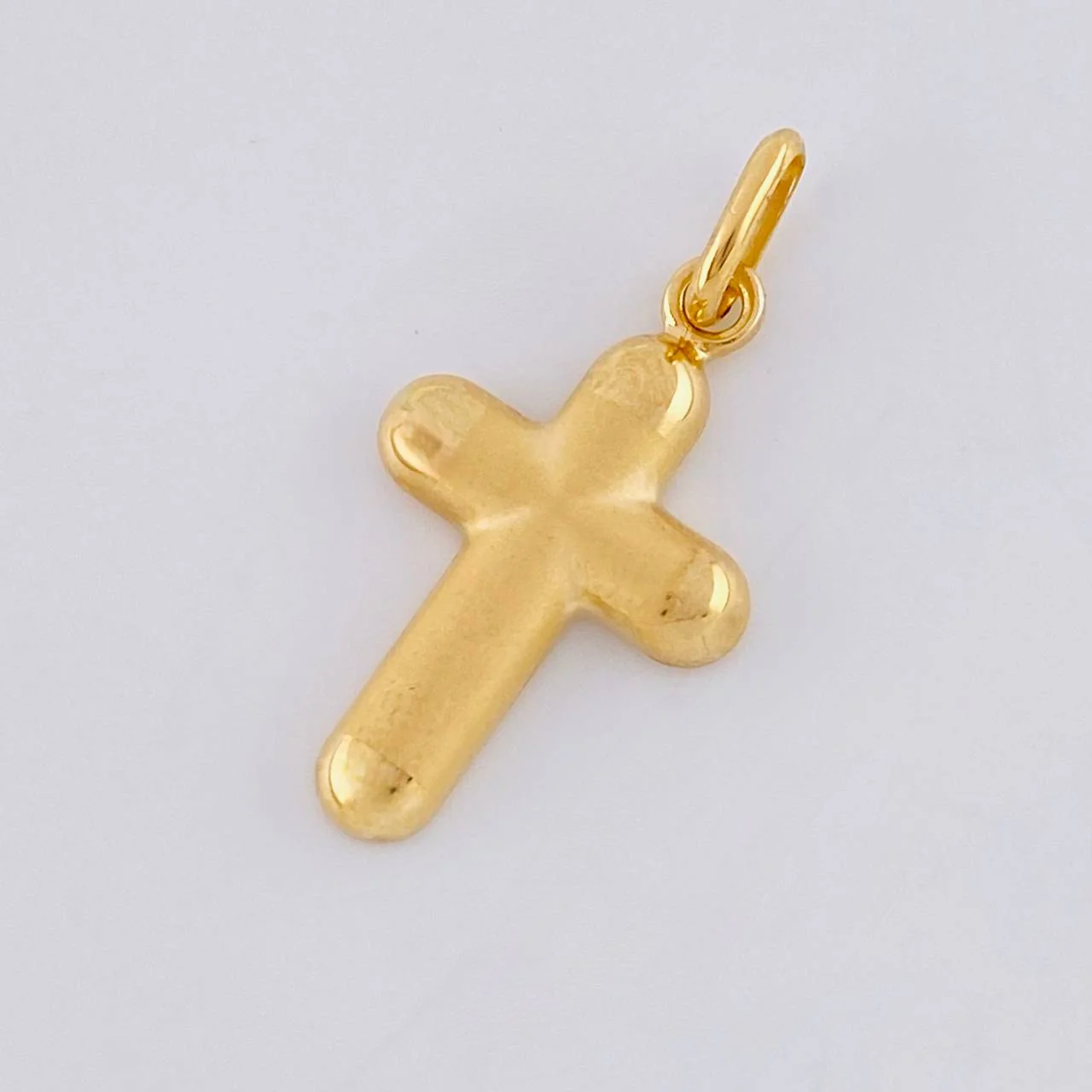 Dije Cruz Mate 1.15 g / 2.5 cm Dos Oros Amarillo Blanco 18K - Image 3
