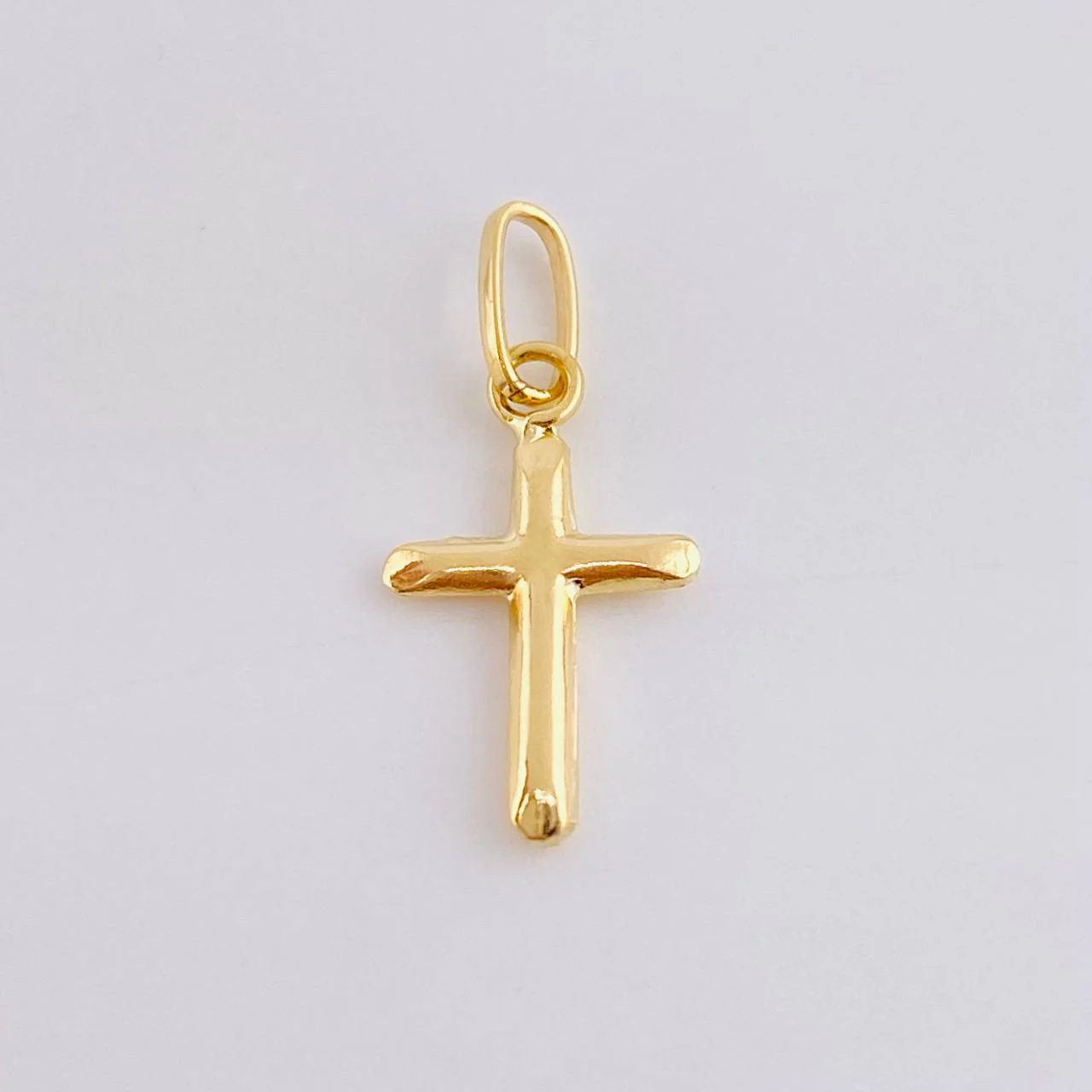 Dije Cruz Puntas Planas 0.15g / 1.4cm Oro Amarillo 18K