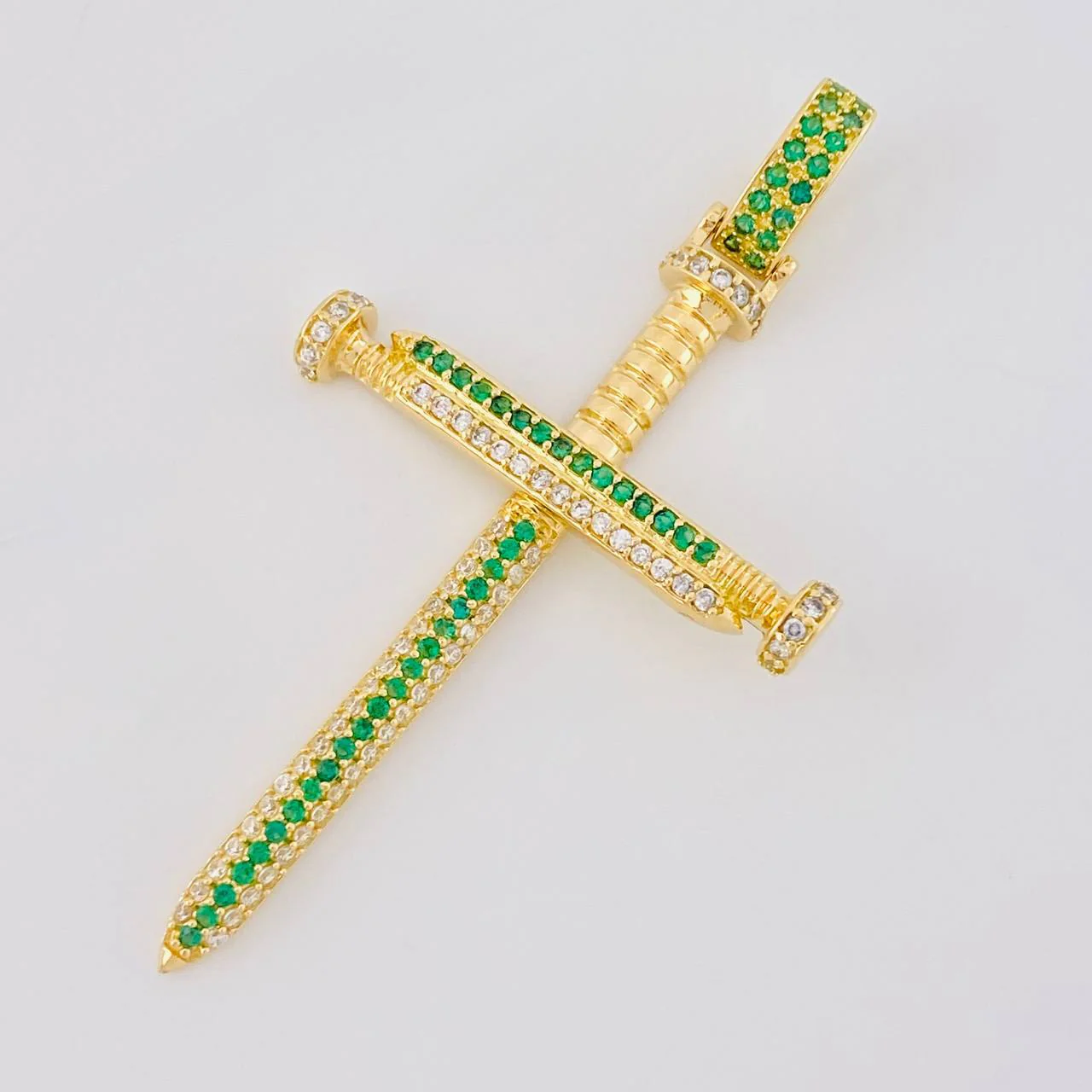 Dije Cruz Tornillos 7.95g / 6.4cm Oro Amarillo 18K - Image 3