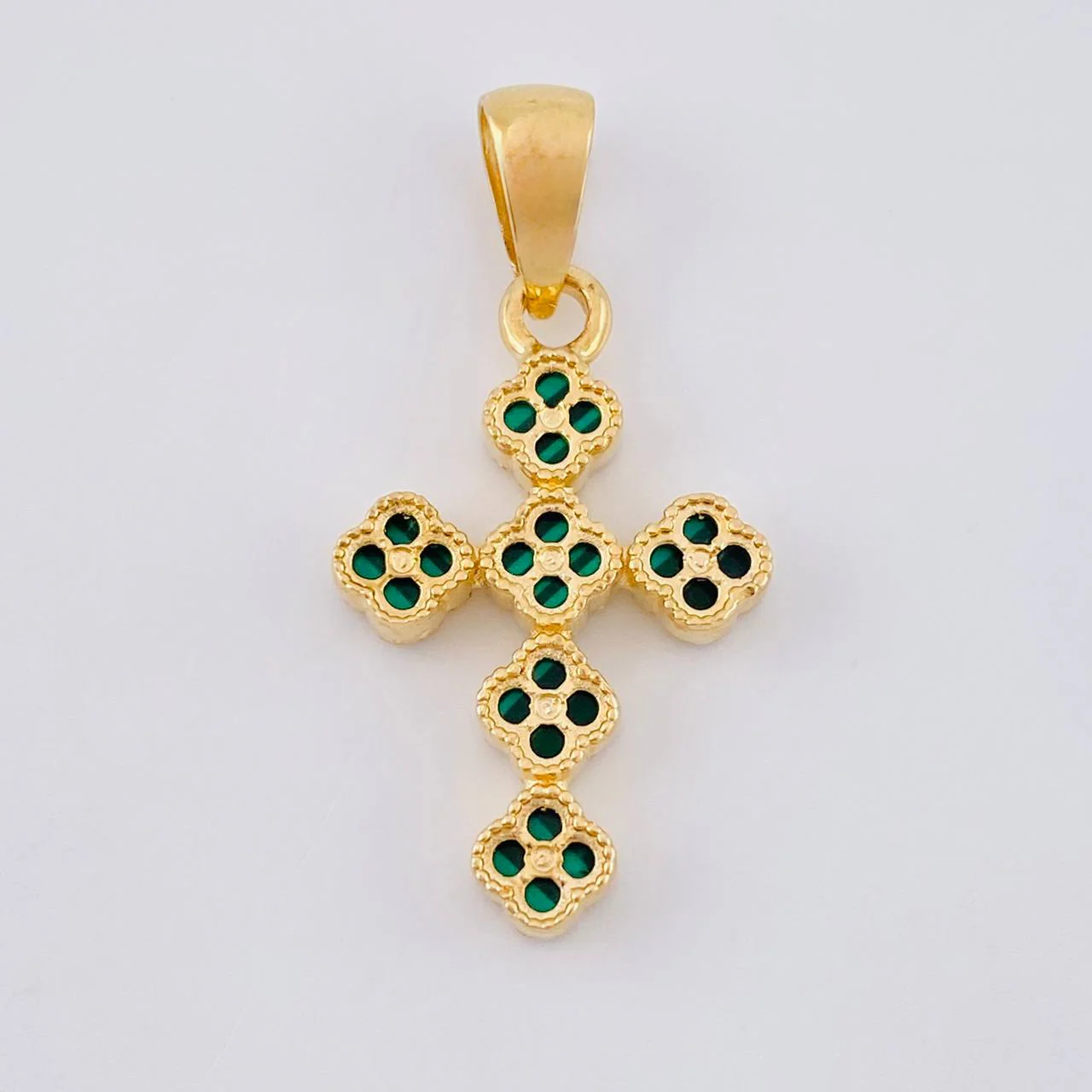 Dije Cruz Trebol 3.2 g / 3.2 cm Oro Amarillo 18K - Image 4