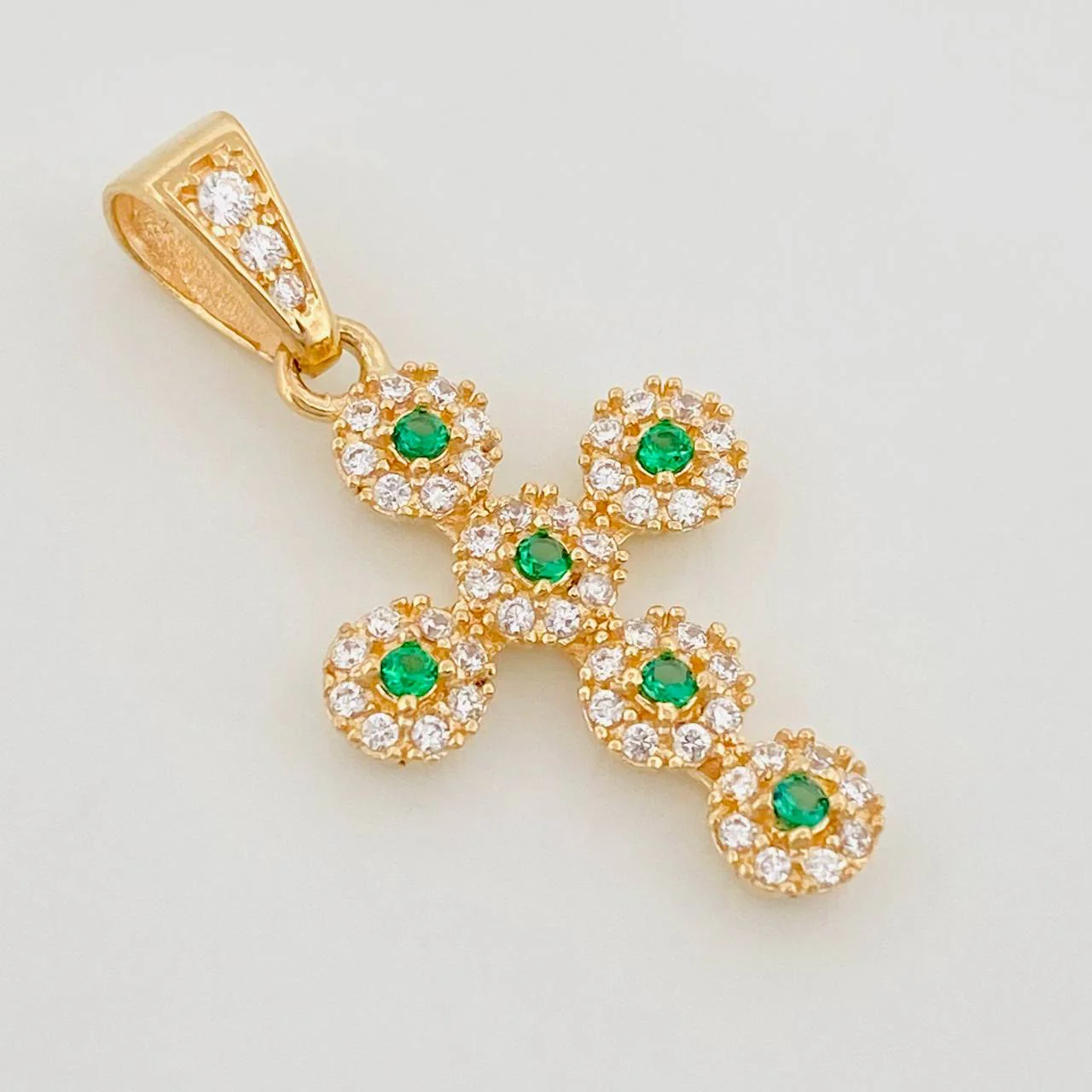 Dije Cruz Tupida 1.95 g / 2.7 cm Oro Amarillo 18K - Image 3