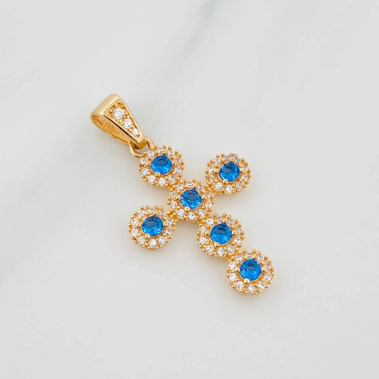 Dije Cruz Tupida 2.7 g / 3.3 cm Oro Amarillo 18K - Image 2