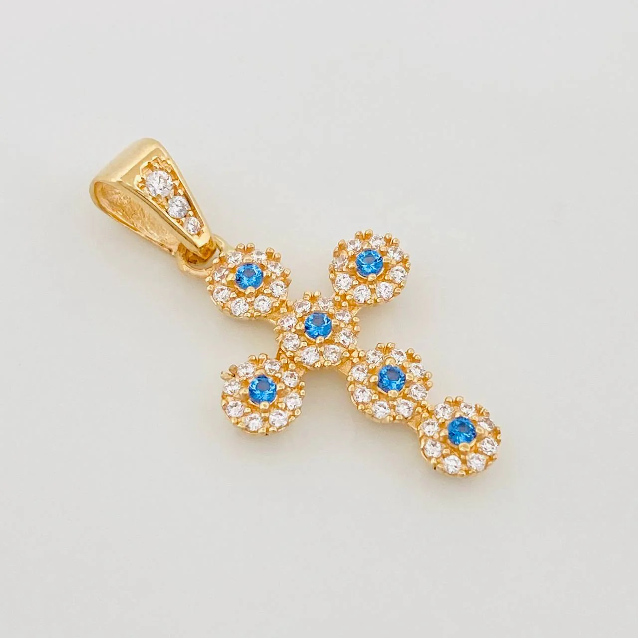 Dije Cruz Tupida 2.7 g / 3 cm Oro Amarillo 18K - Image 2