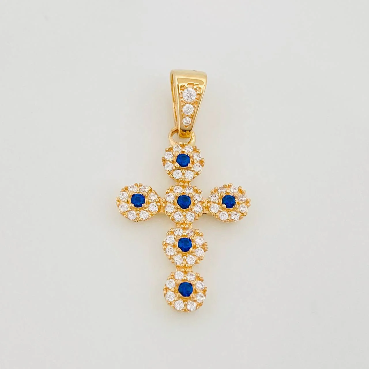 Dije Cruz Tupida 2.7 g / 3 cm Oro Amarillo 18K