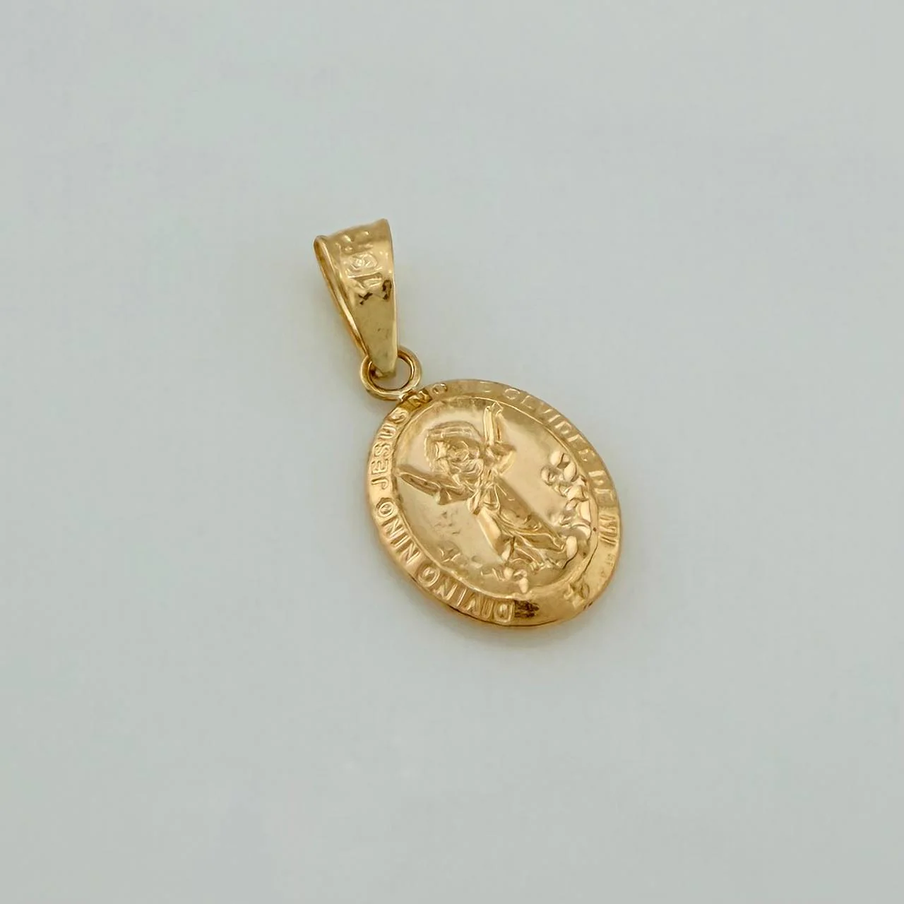 Dije Divino Niño 0.75gr / 2.2cm / Oro Amarillo 18K % - Image 2
