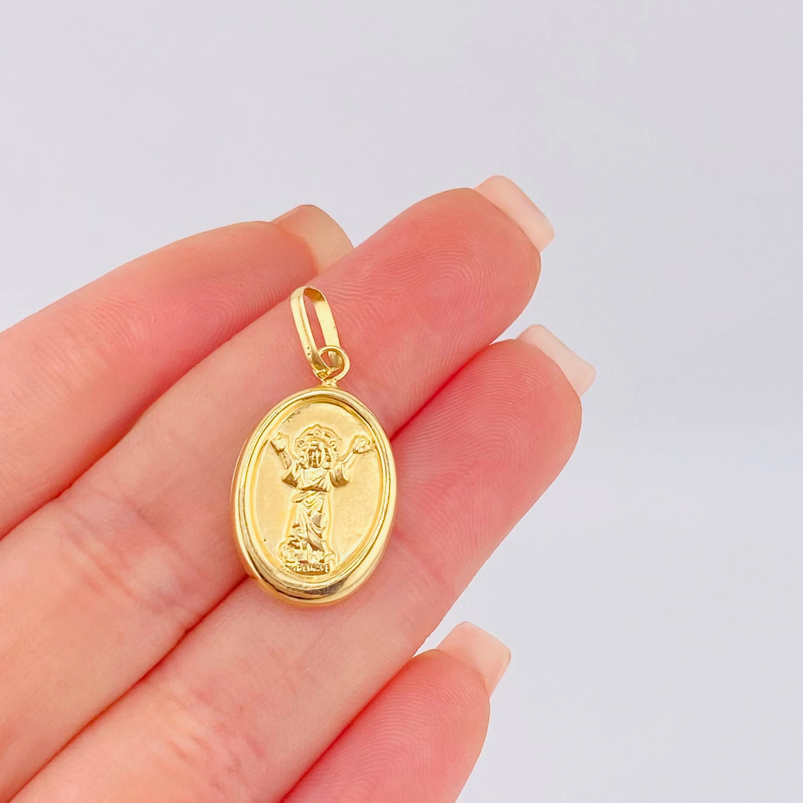 Dije Divino Niño 1.2gr / 2.8cm / Oro Amarillo 18K - Image 4