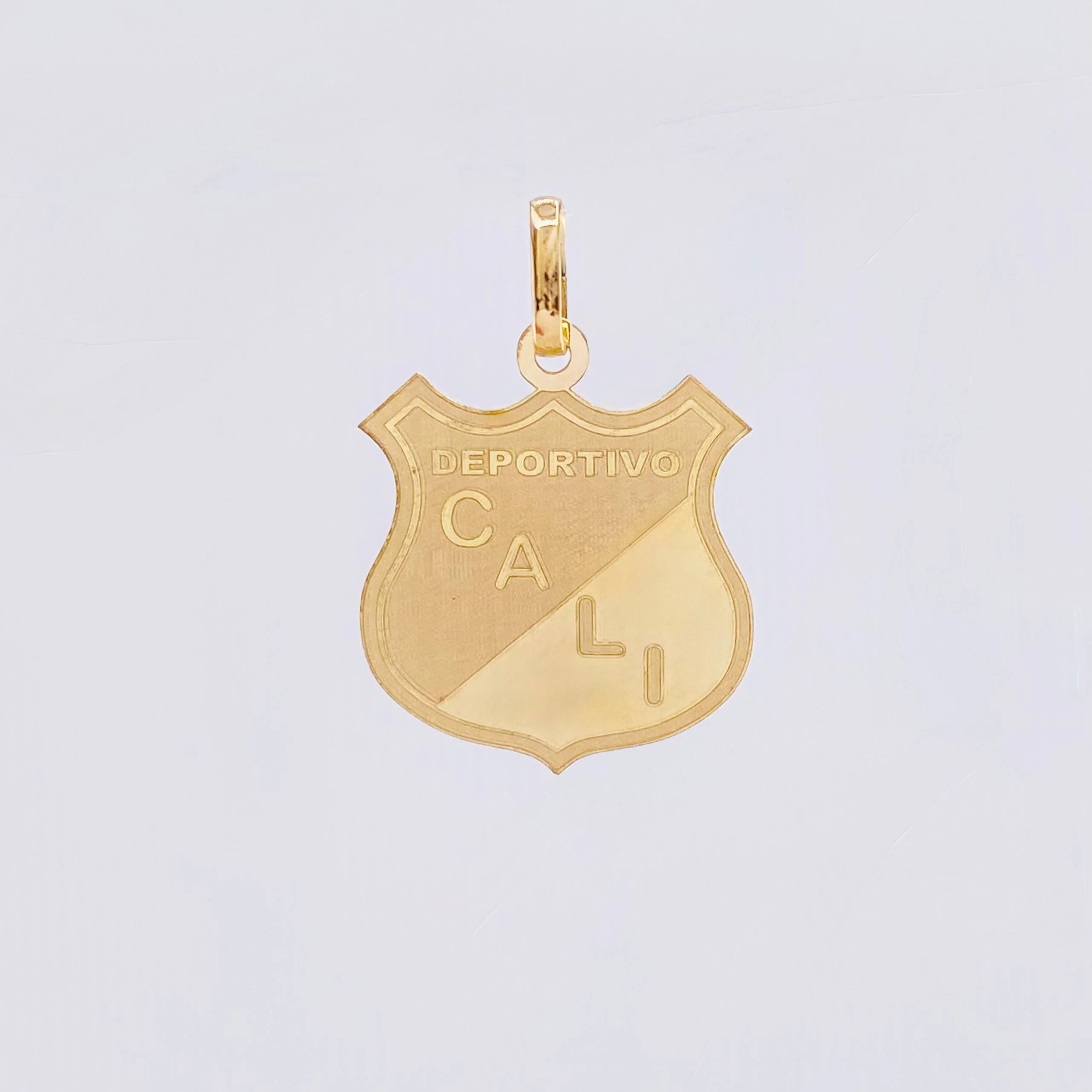Dije Escudo Deportivo Cali 1.3gr / 2.8cm / Oro Amarillo 18K © - Image 2