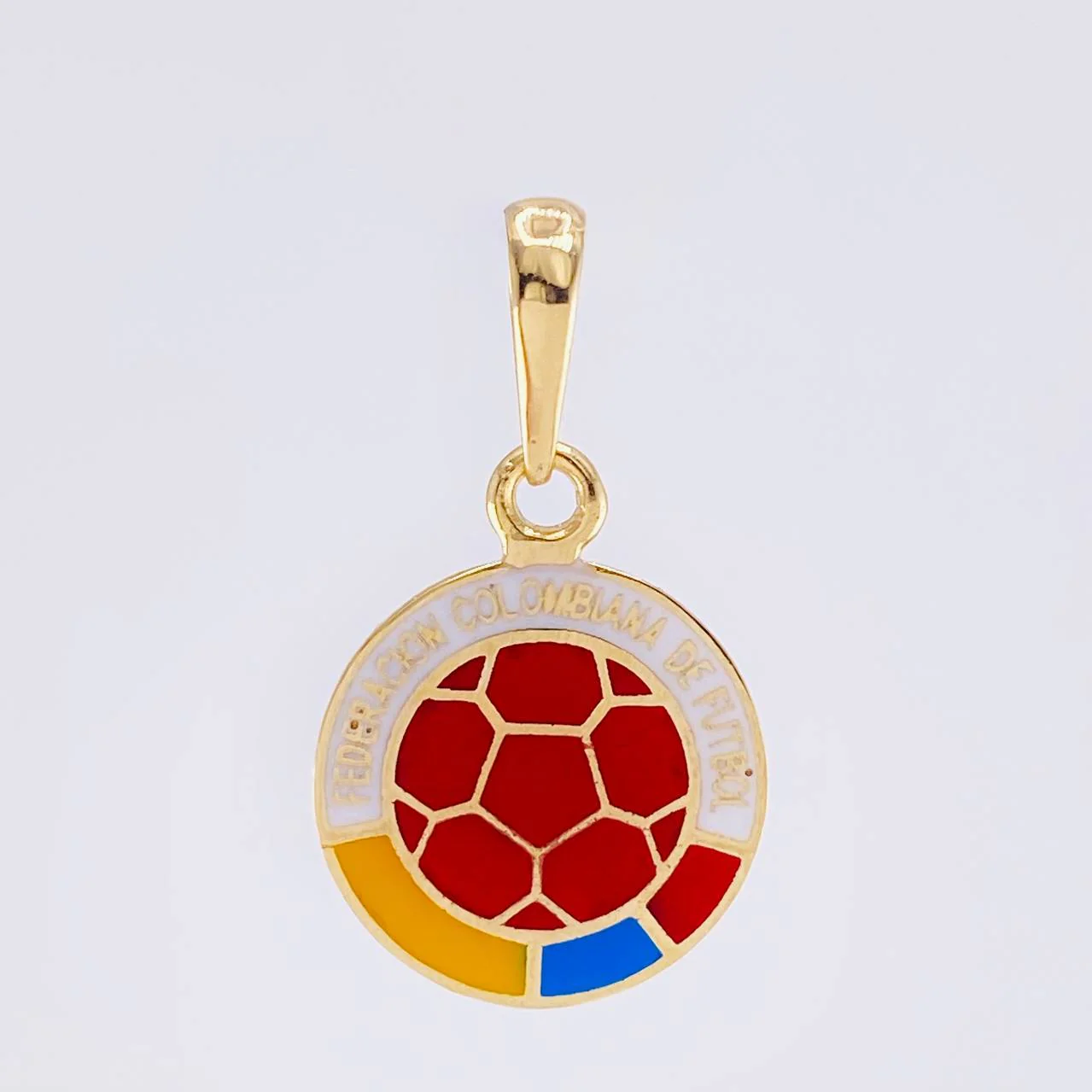 Dije Escudo Selección 1.8 g / 2.5 cm Oro Amarillo 18K - Image 3