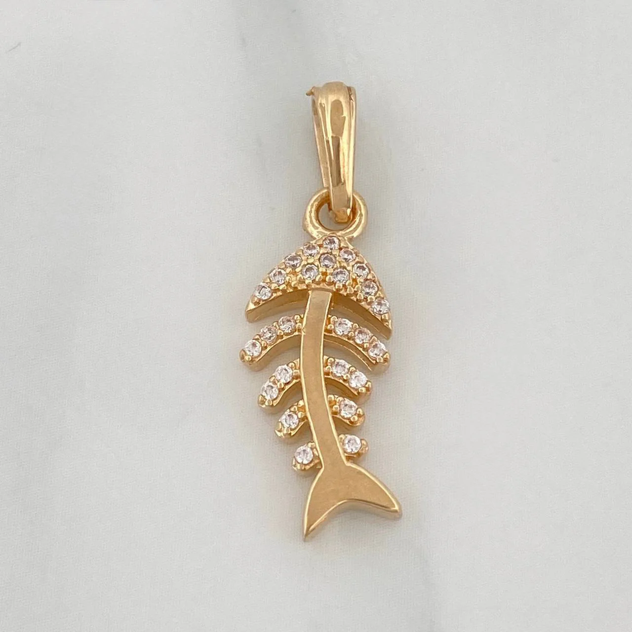 Dije Pez Esqueleto 2 g / 2.7 cm Oro Amarillo 18K