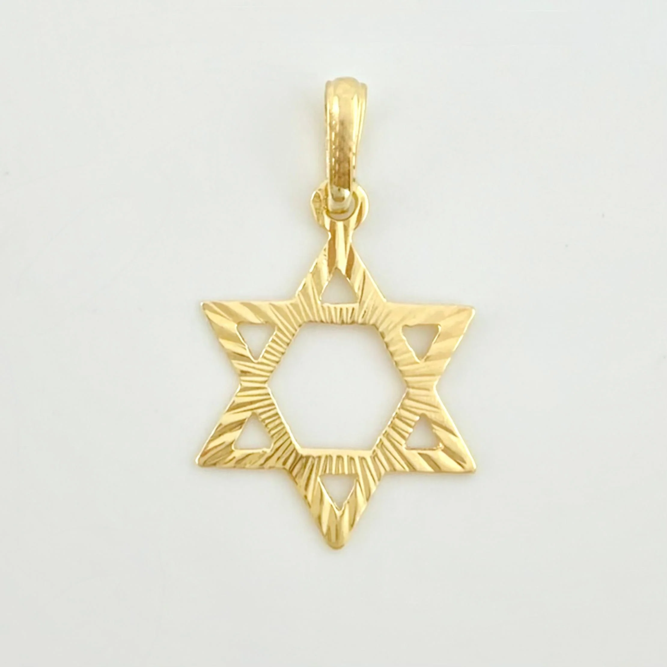 Dije Estrella De David 0.85gr / 2.05cm / Oro Amarillo 18K © - Image 3