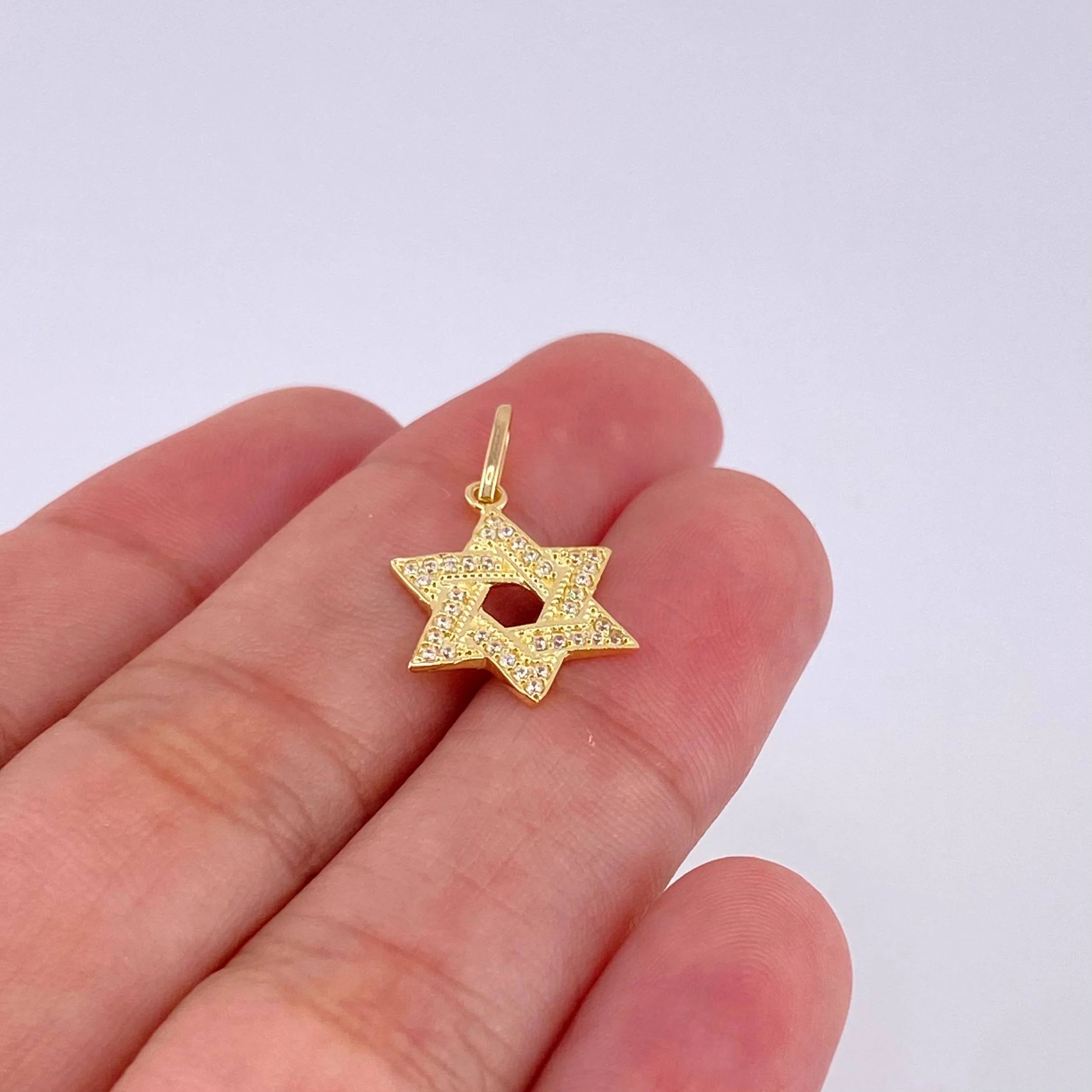 Dije Estrella De David 1.1 g / 3.3 cm Oro Amarillo 18K - Image 2